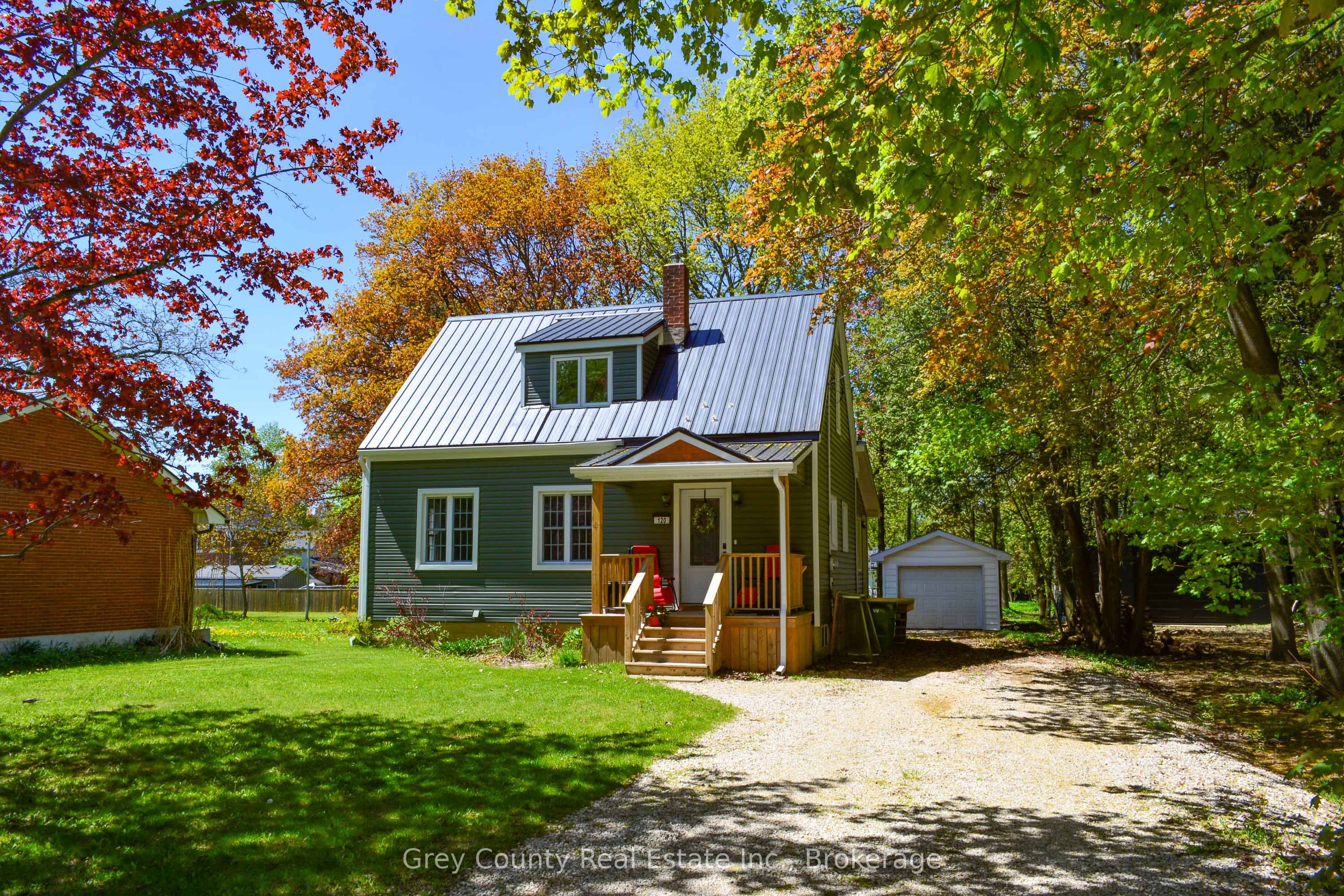 120 Mark Street W, Grey Highlands, ON N0C 1H0 photo 3