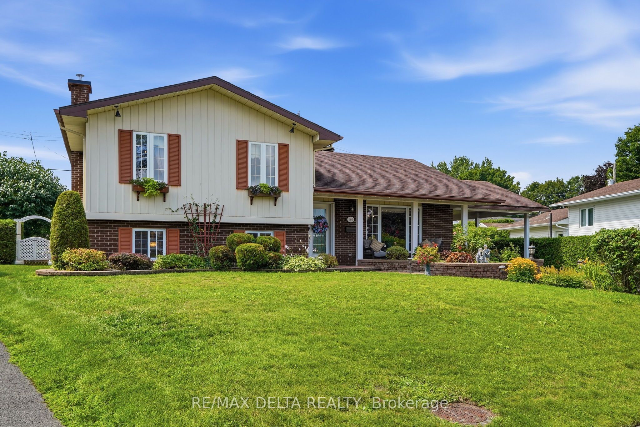 965 Jerome Street, Hawkesbury, ON K6A 3B1 photo 2