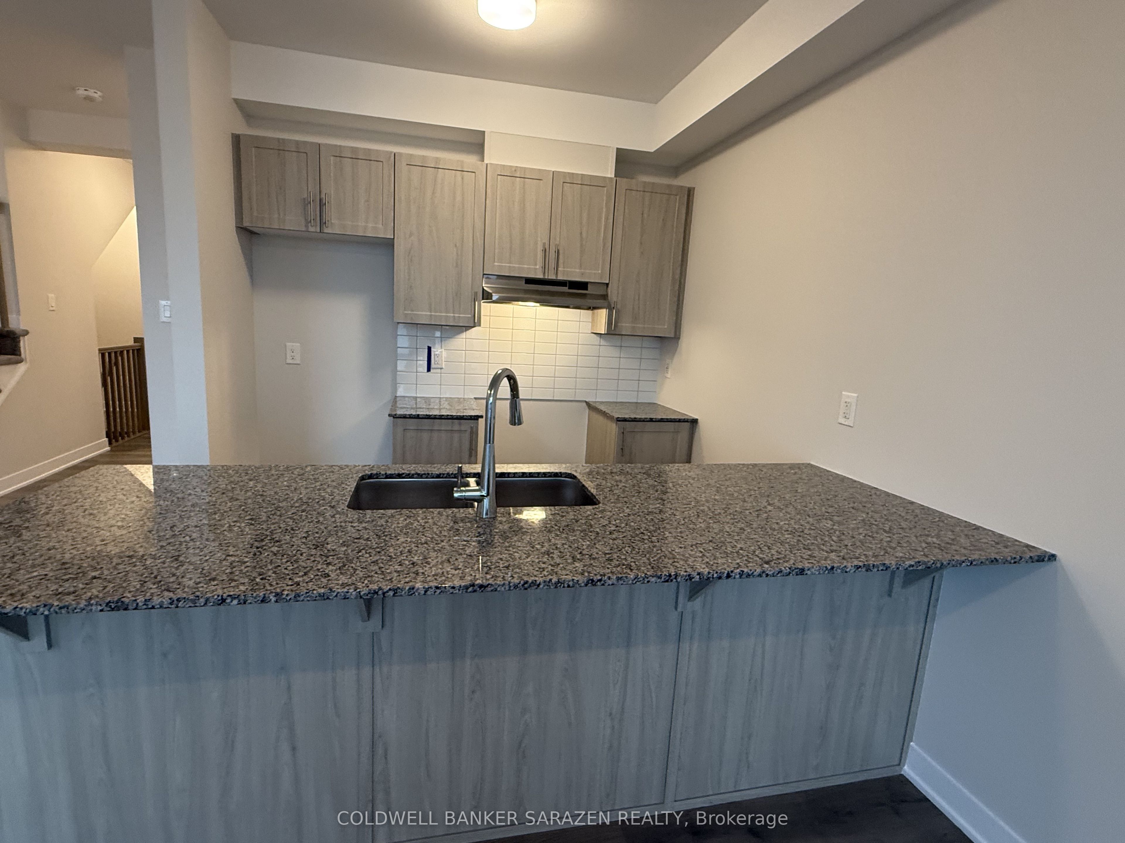749 HAFLINGER Row, Stittsville - Munster - Richmond, ON K0A 2Z0 photo 5