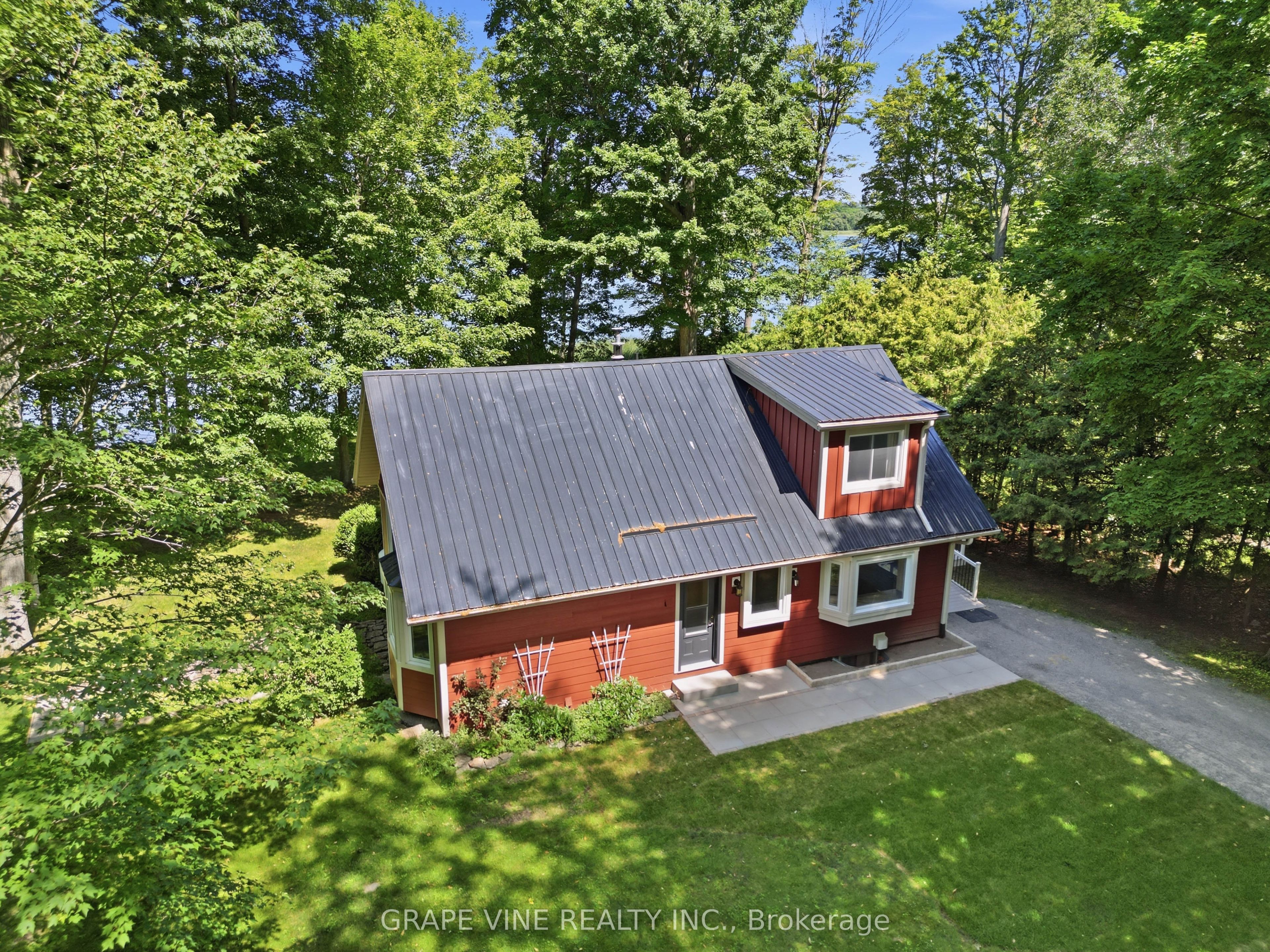 68 Goodman Crescent, Prince Edward County, ON K0K 2T0 photo 2