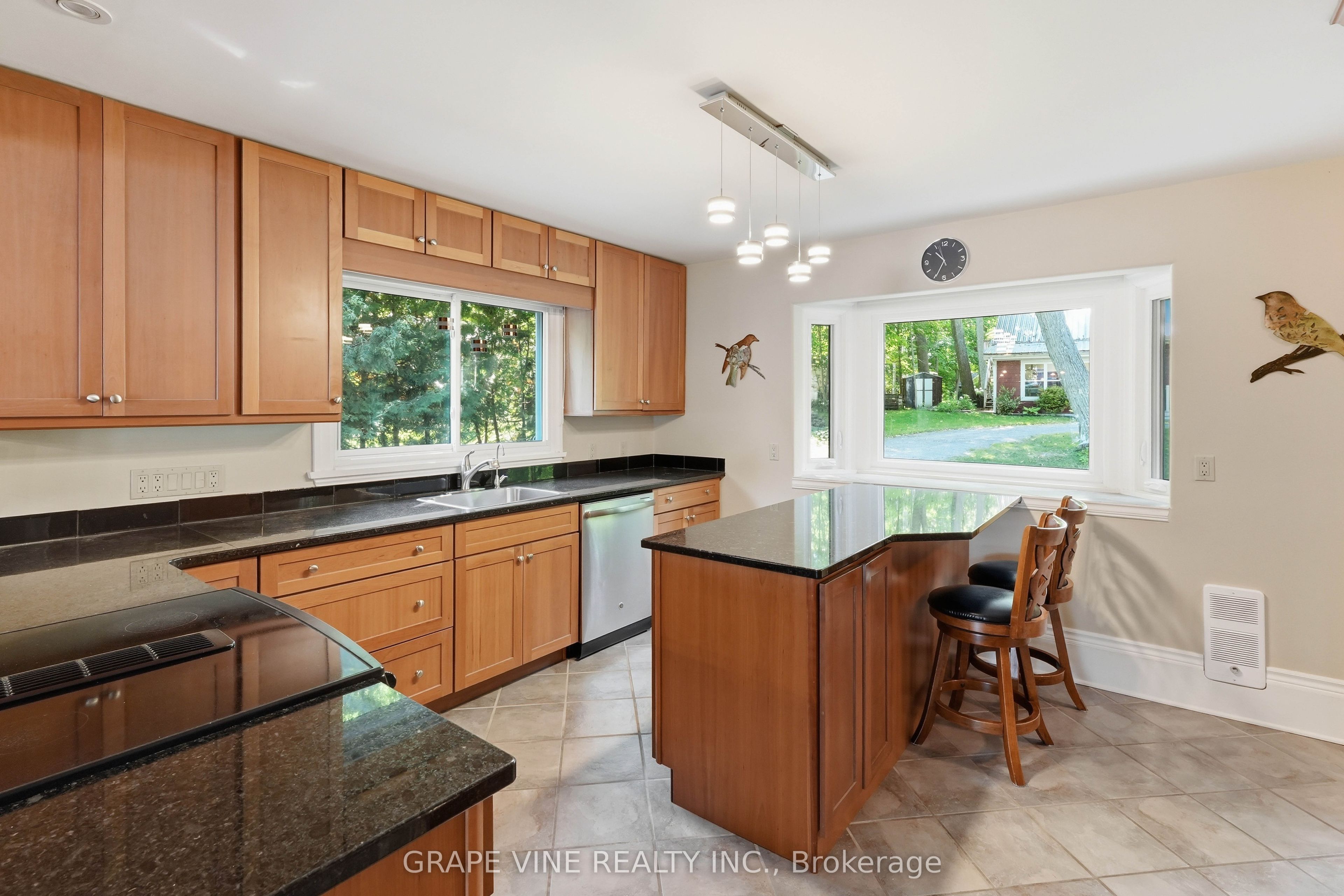 68 Goodman Crescent, Prince Edward County, ON K0K 2T0 photo 5
