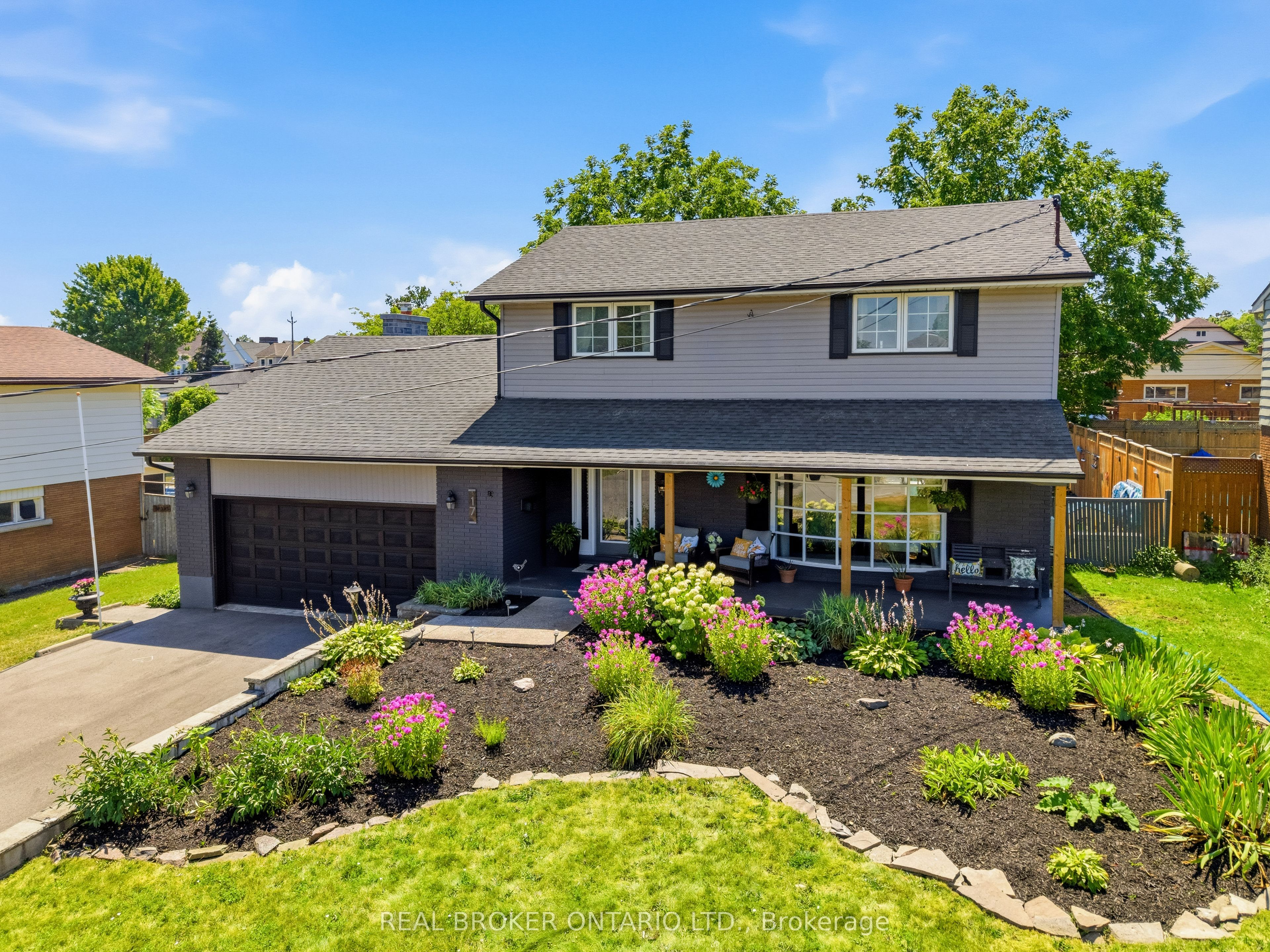 17 Lindbergh Drive, Fort Erie, ON L2A 2Z5