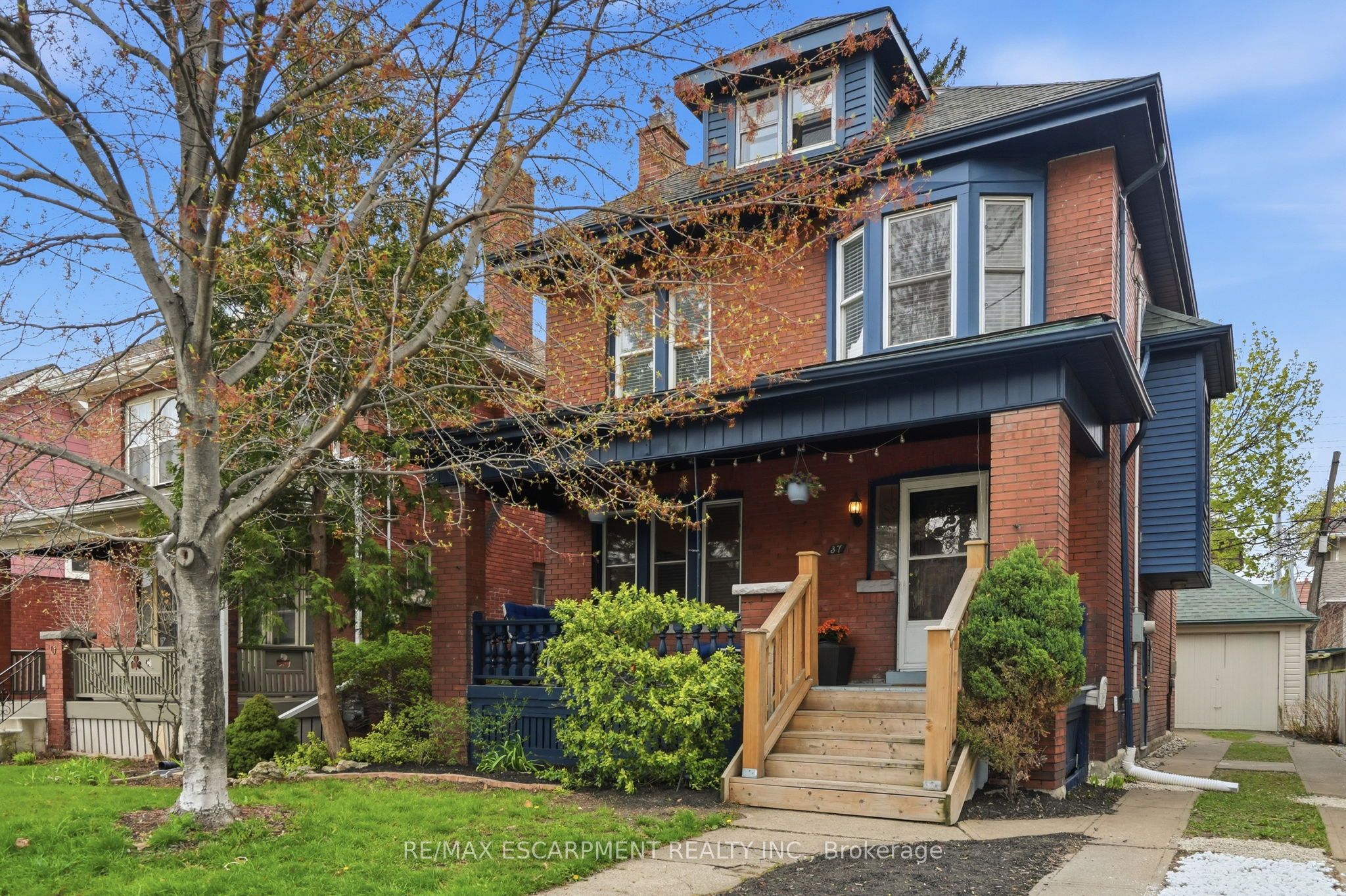 37 Connaught Avenue S, Hamilton, ON L8M 3C3 photo 3