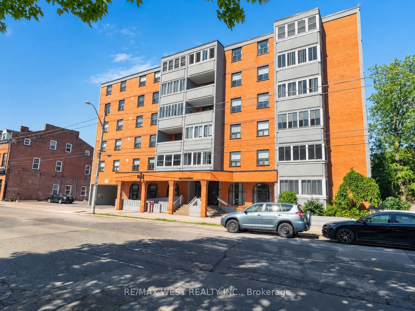 23 Main Street 406, Hamilton, ON L4H 2P7