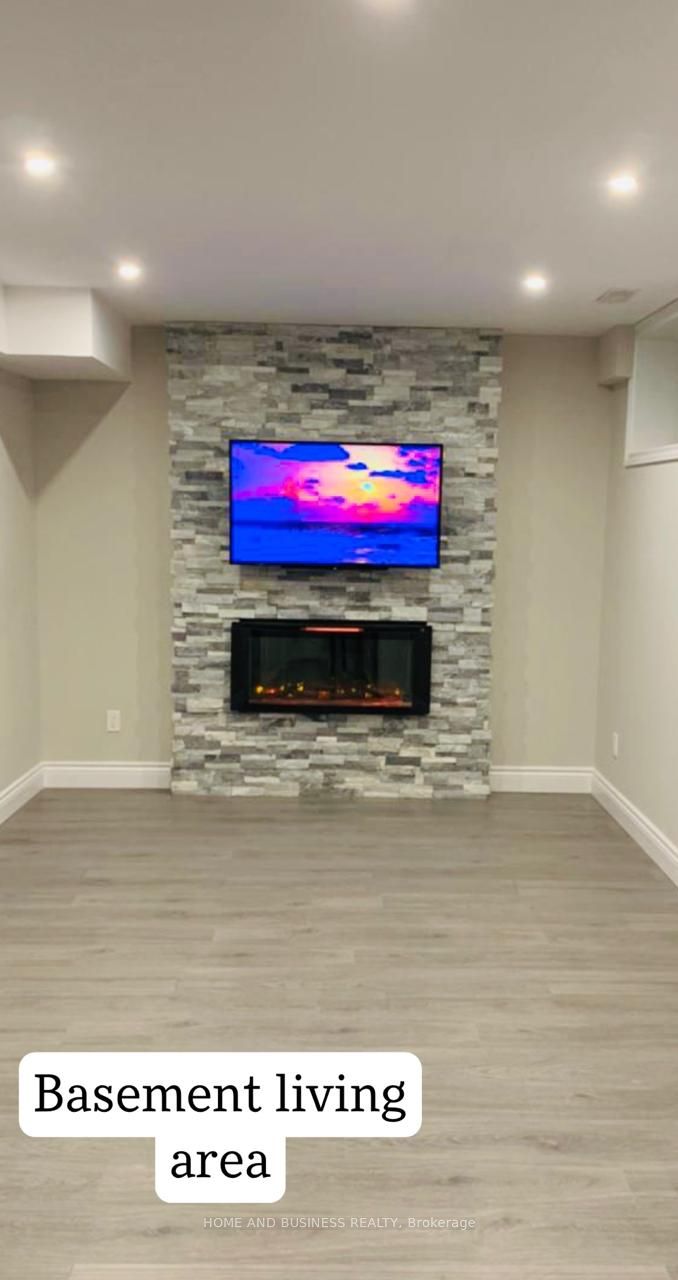 199 Carriage Way, Waterloo, ON N2K 1S7 photo 5