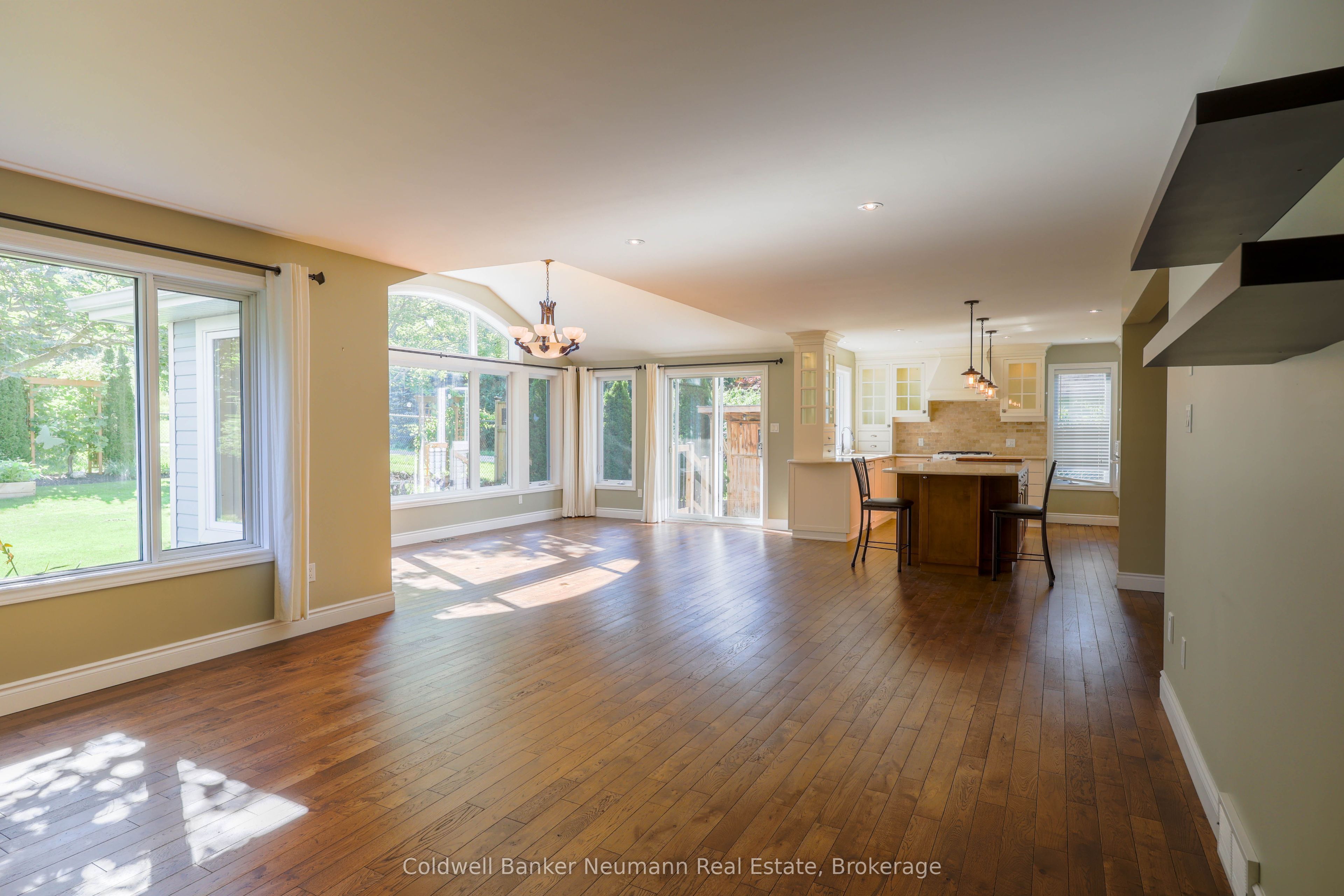 44 Tanager Drive Upper, Guelph, ON N1C 1B6 photo 4