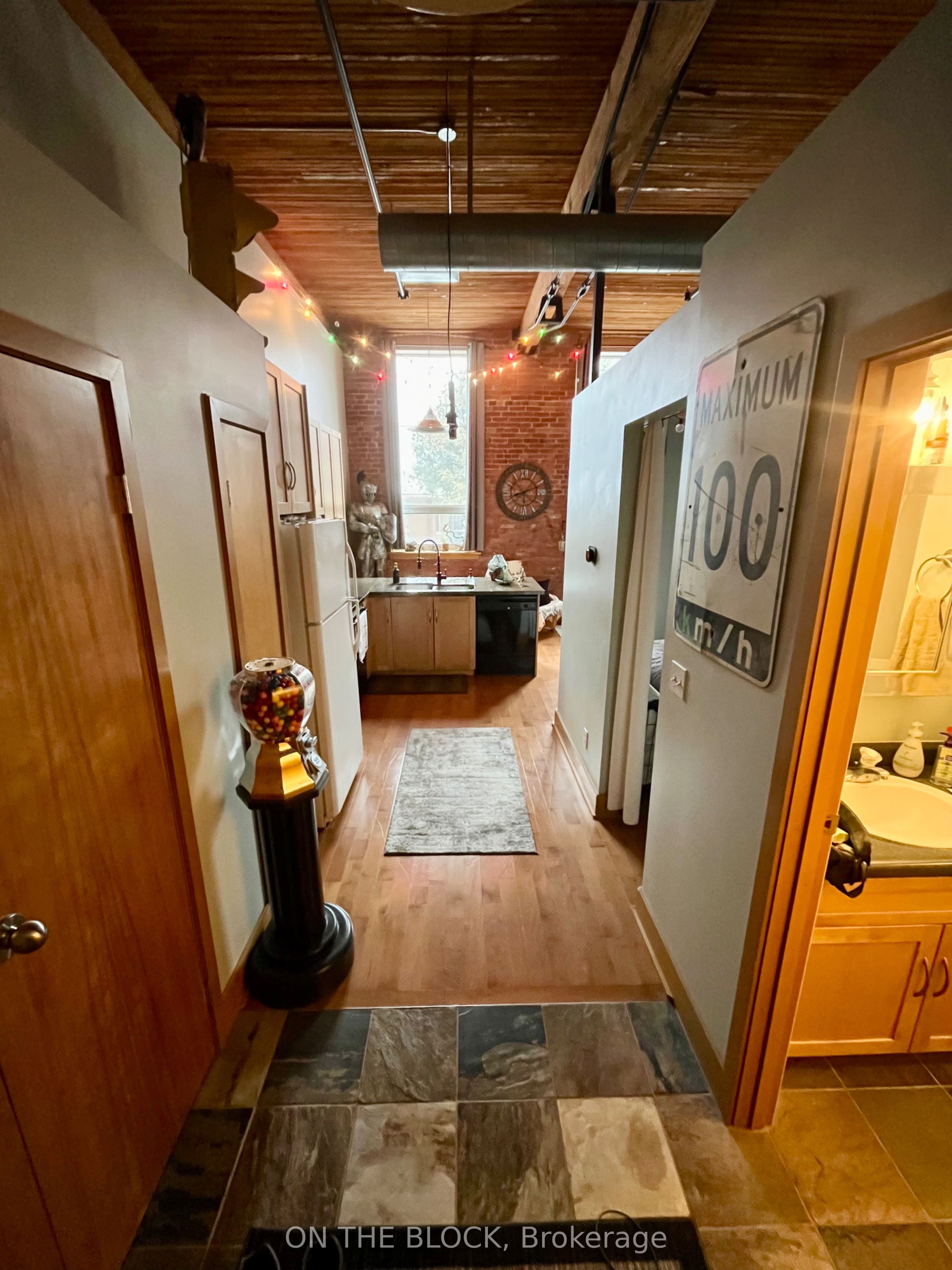 26 Ontario Street 113, Guelph, ON N1E 7K1 photo 3