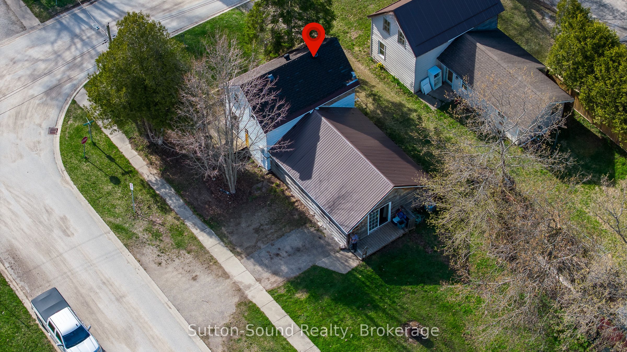 486 Elizabeth Street, South Bruce Peninsula, ON N0H 1P0 photo 3