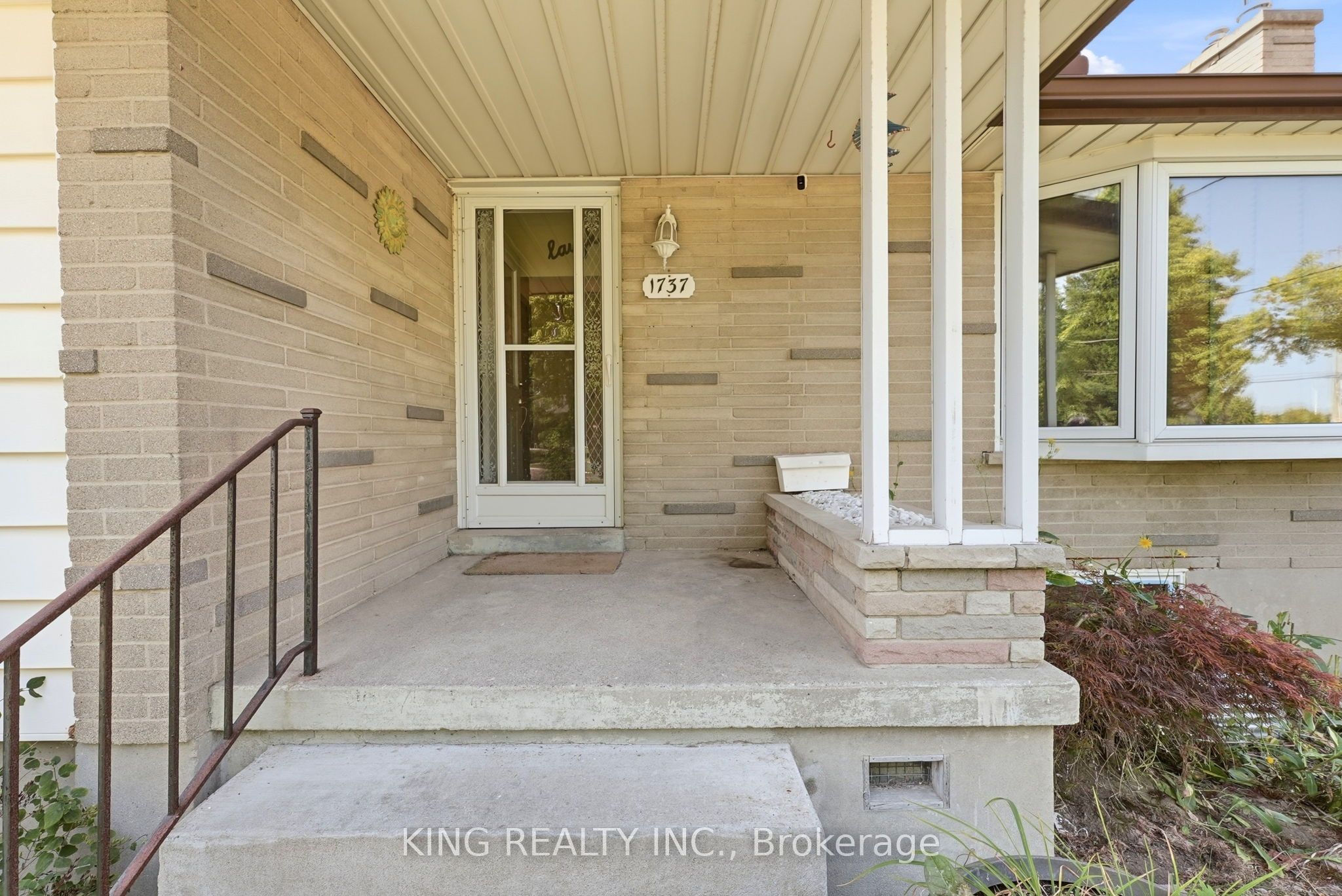 1737 WAVELL Street, London East, ON N5W 2E2 photo 5