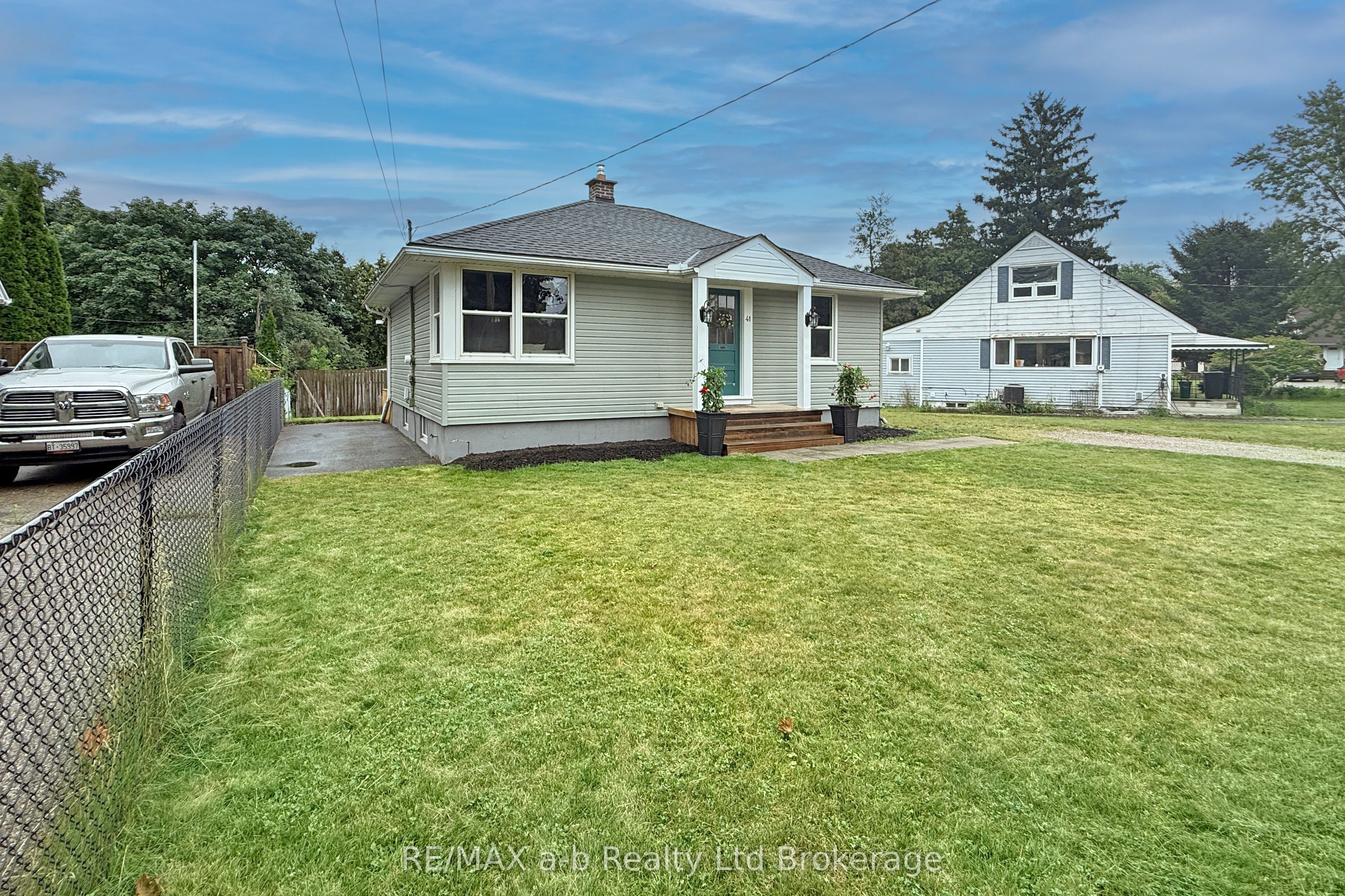 41 Kensington Street, Woodstock, ON N4S 5L5 photo 4