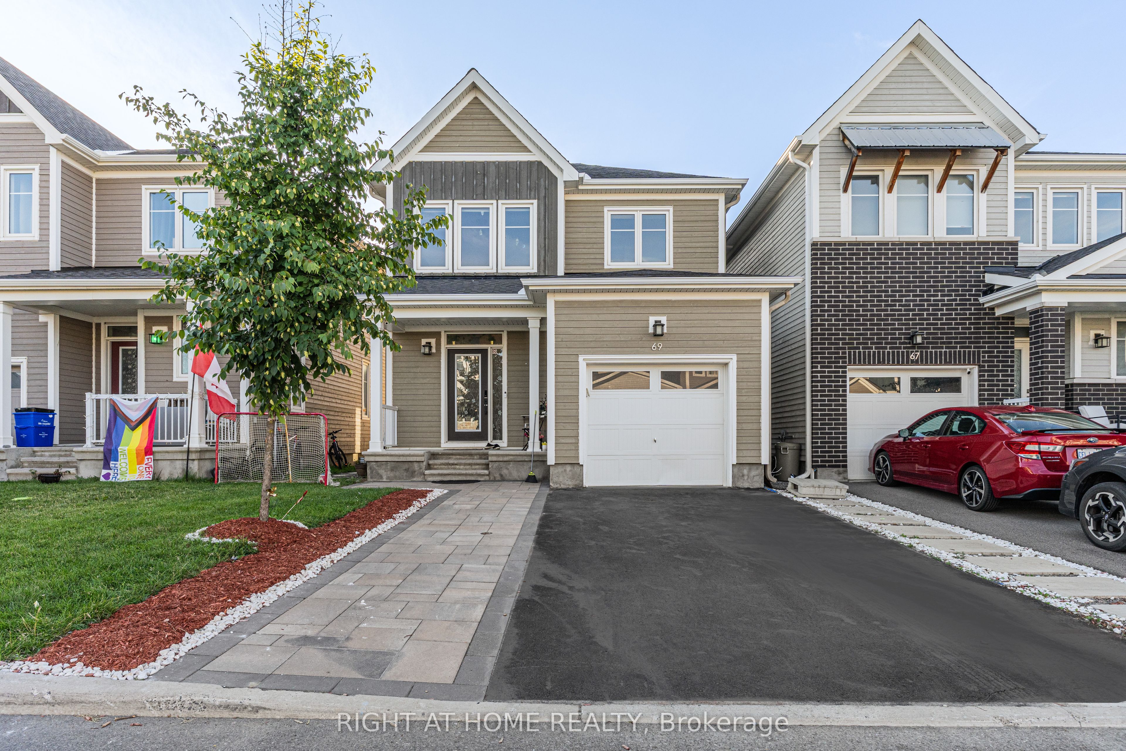69 Pelham Crescent, Stittsville - Munster - Richmond, ON K0A 2Z0