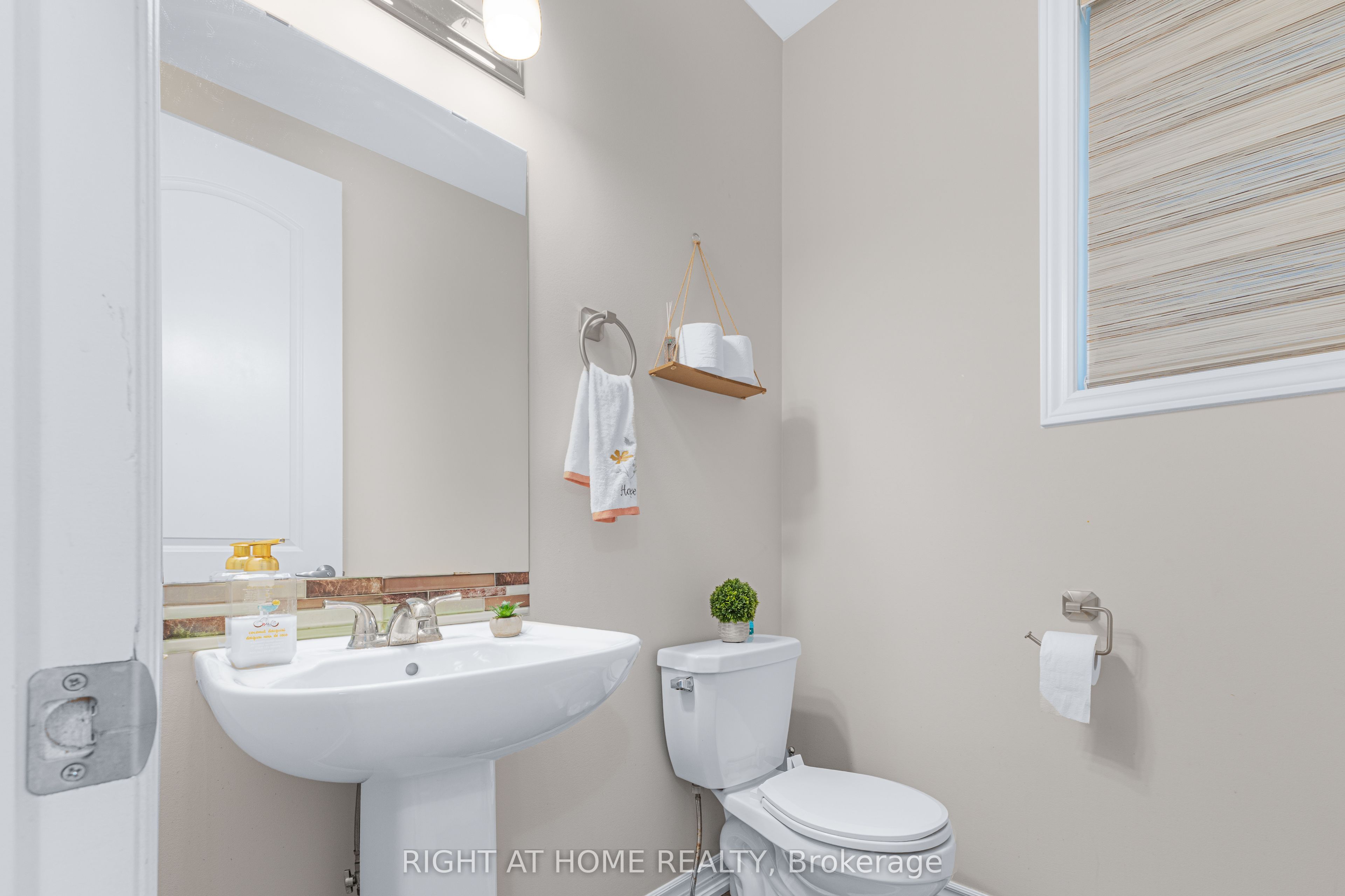 69 Pelham Crescent, Stittsville - Munster - Richmond, ON K0A 2Z0 photo 5