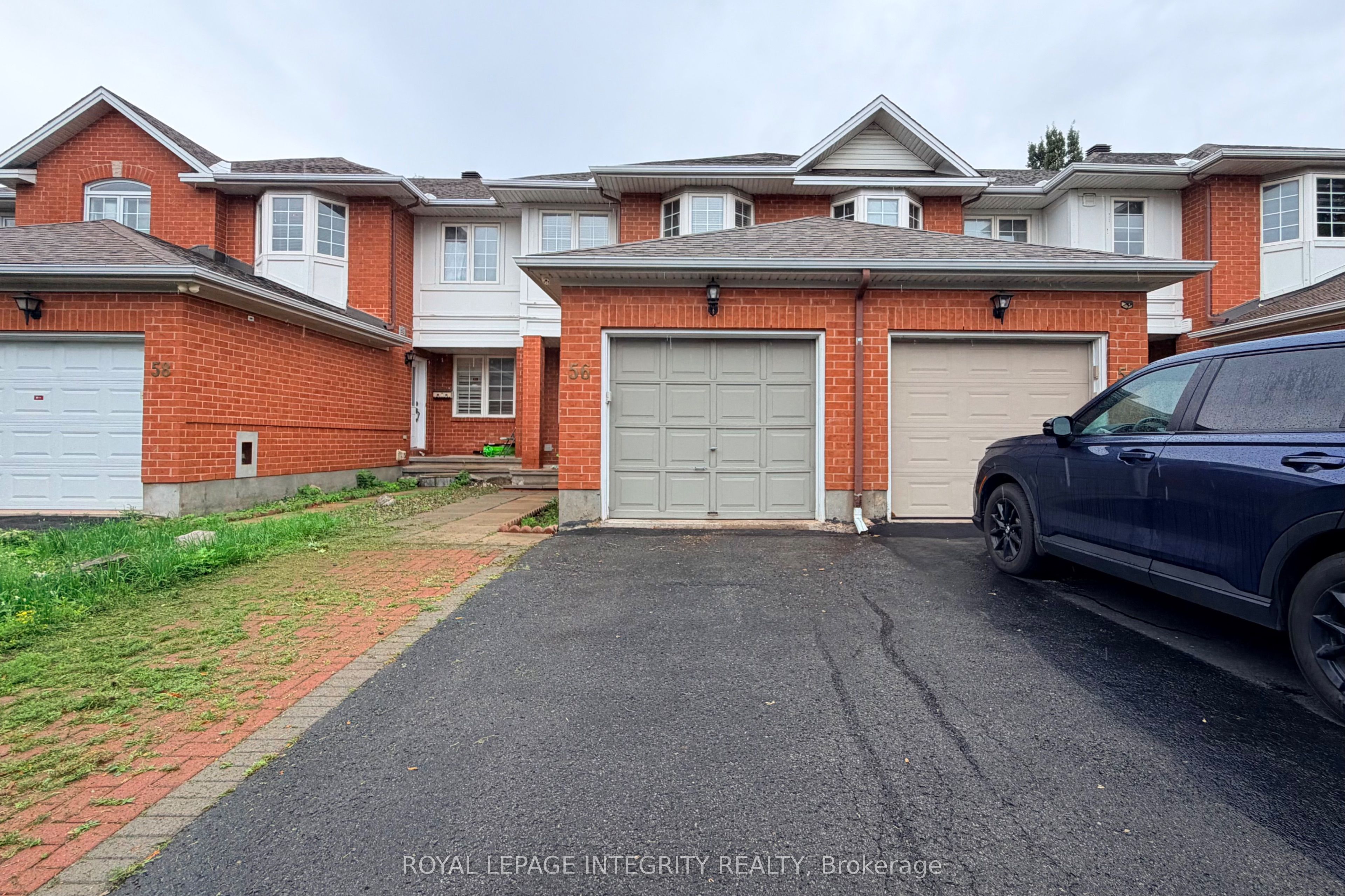 56 Celebration Street, Carlington - Central Park, ON K2C 3Z9