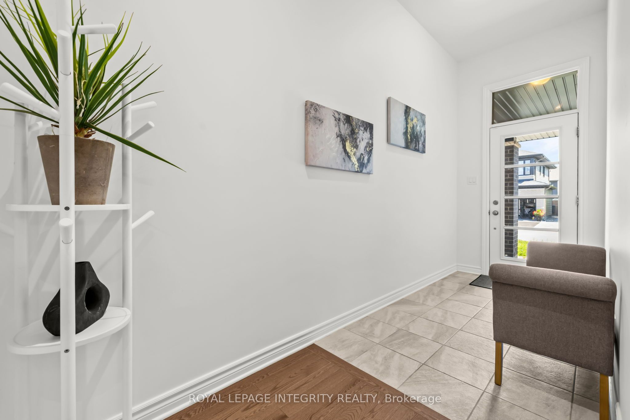 90 Palfrey Way, Kanata, ON K2V 0B3 photo 2