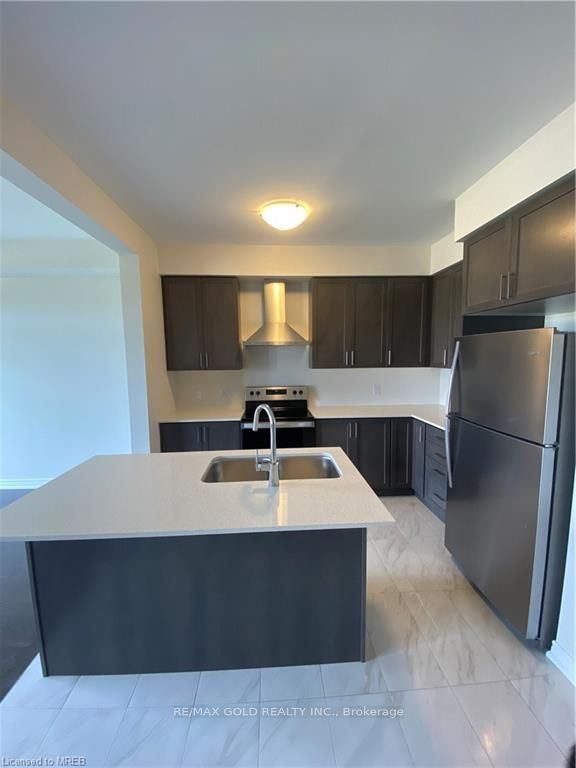 27 Stonehill Avenue, Kitchener, ON N2R 1R7 photo 5