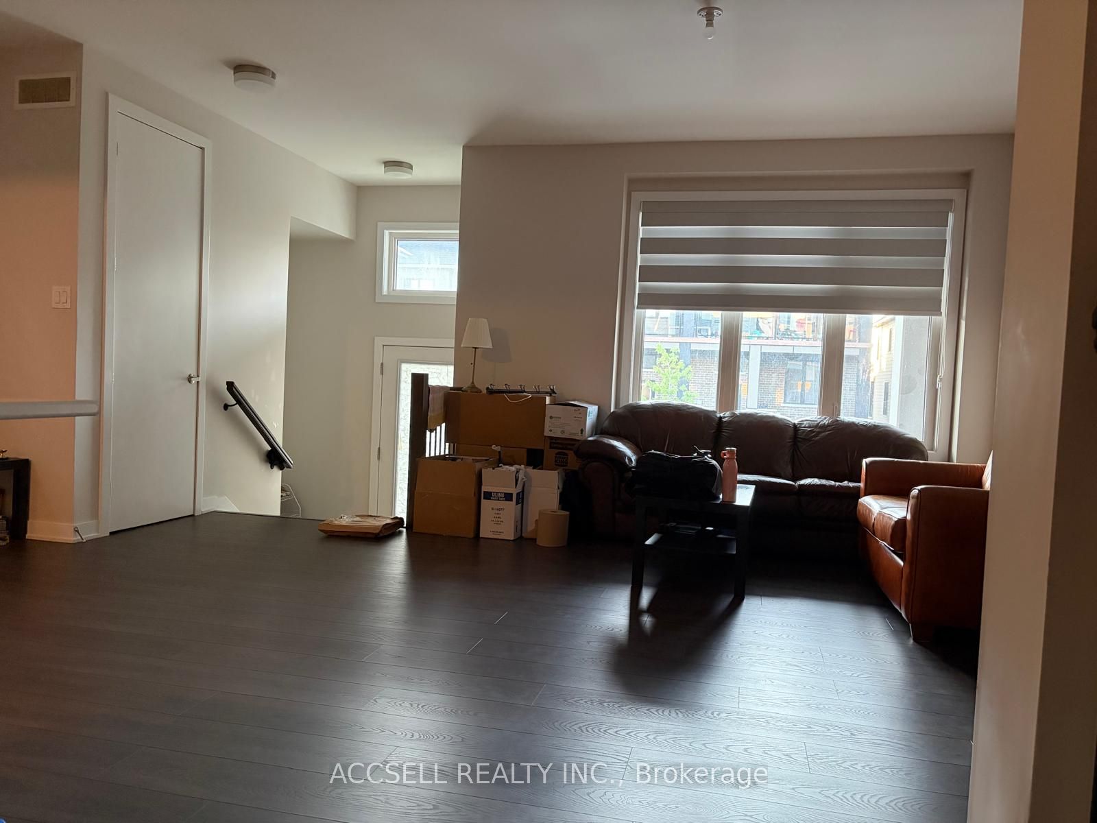 217 Speckled Alder Row, Barrhaven, ON K2J 7A6 photo 5