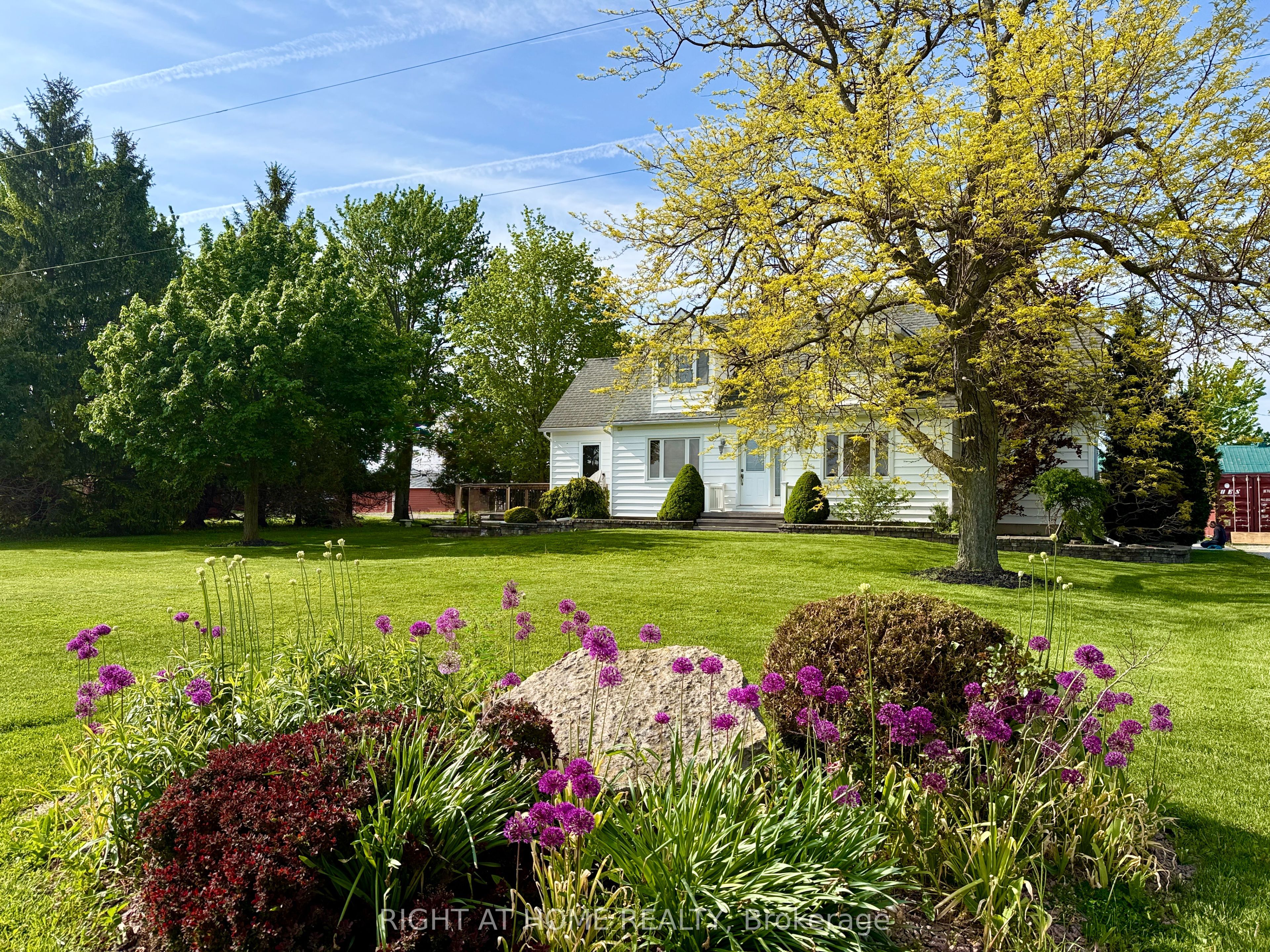 8192 Petrolia Line, Brooke-Alvinston, ON N0N 1A0
