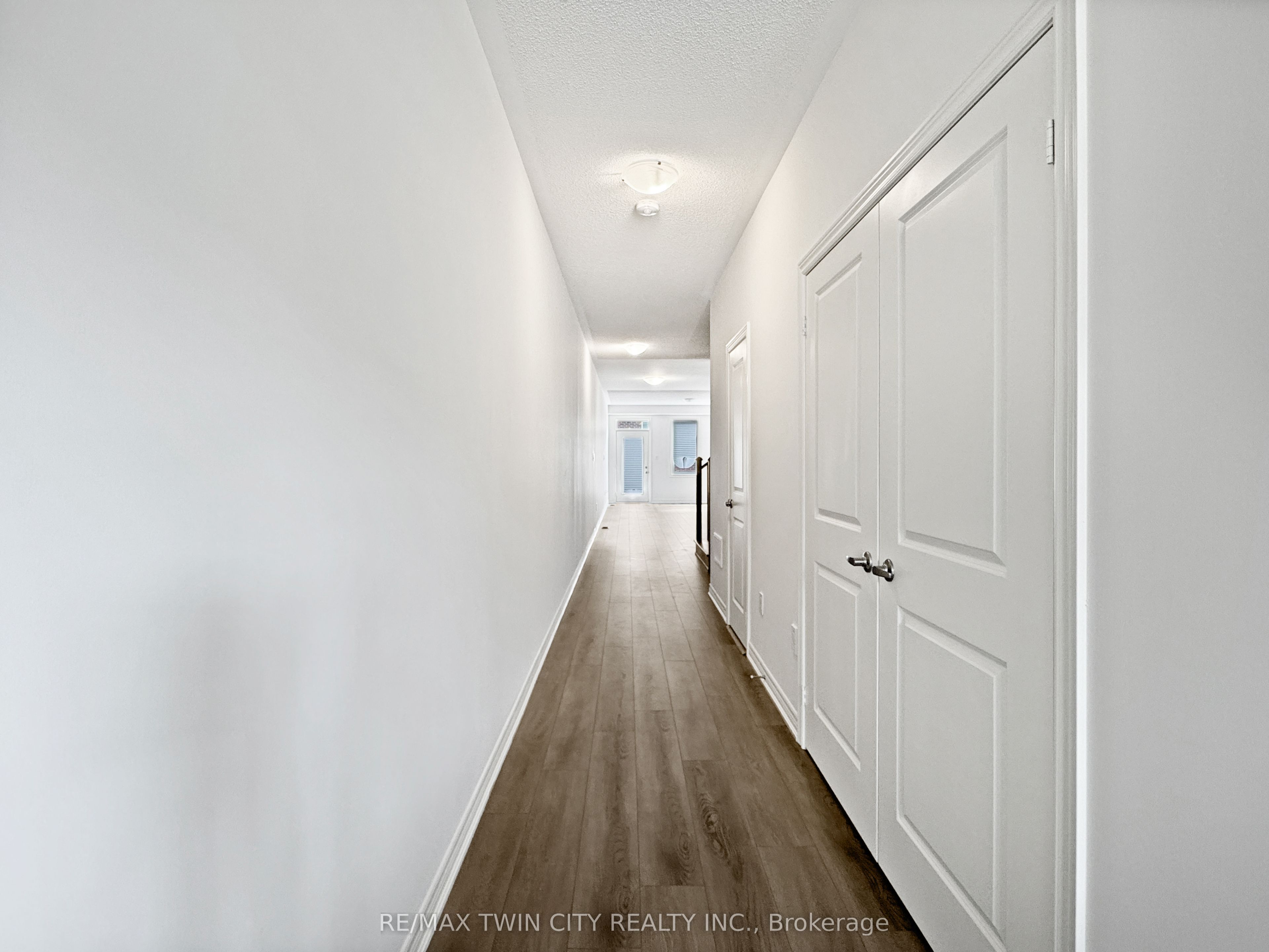 82 Gledhill Crescent, Cambridge, ON N1T 0G5 photo 4