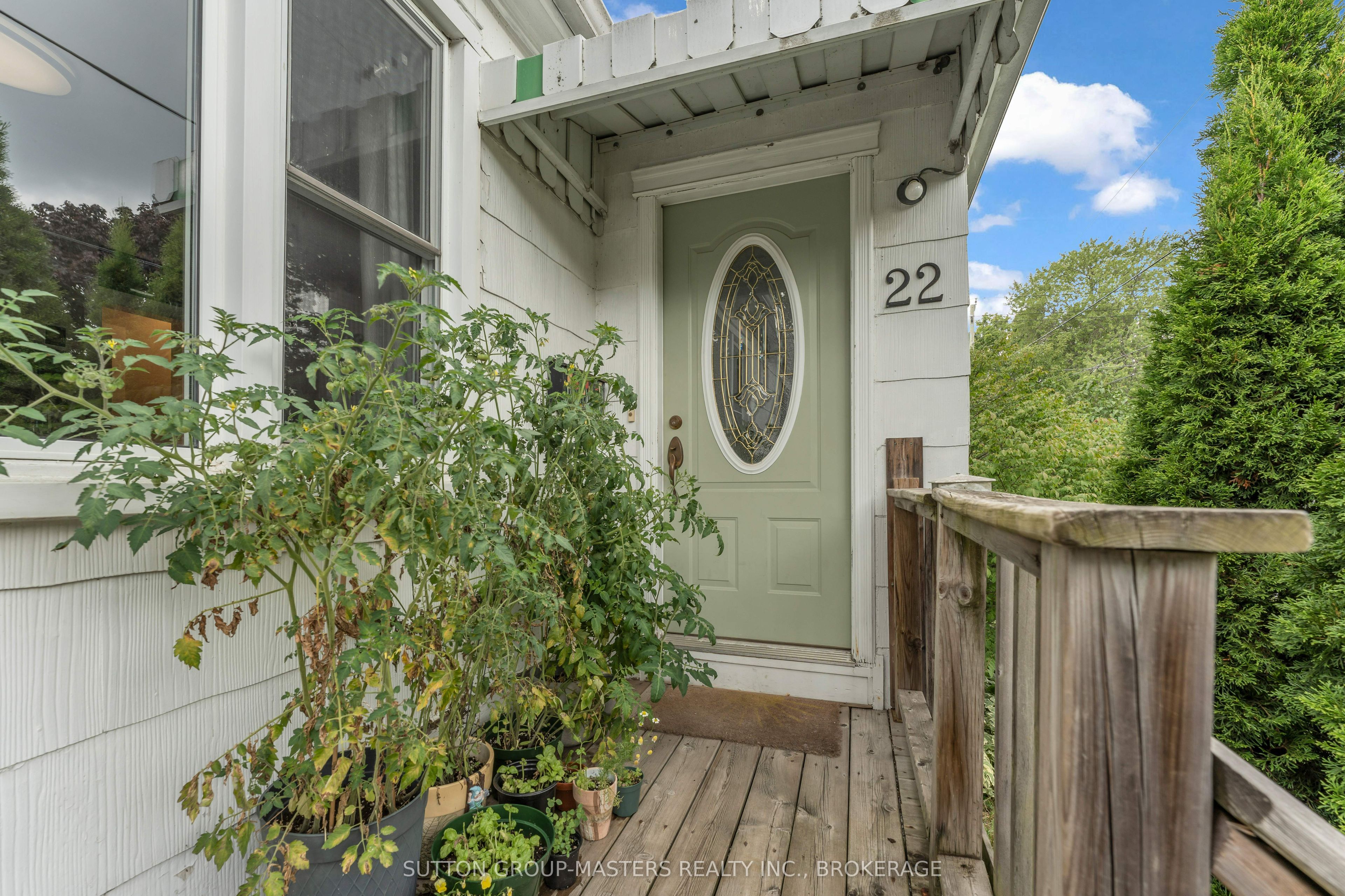 22 Westdale Avenue W, Kingston, ON K7L 4R9 photo 4