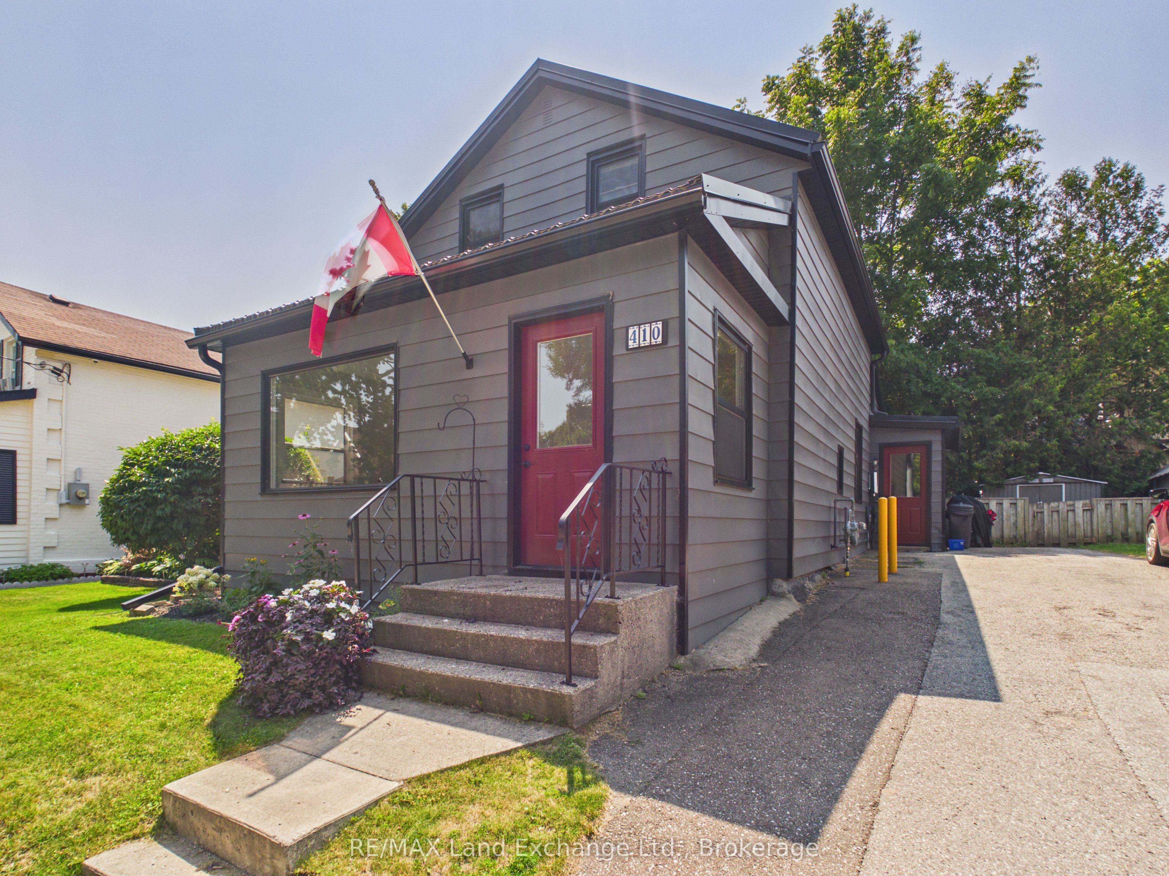 410 RUSSELL Street, Kincardine, ON N2Z 2A9