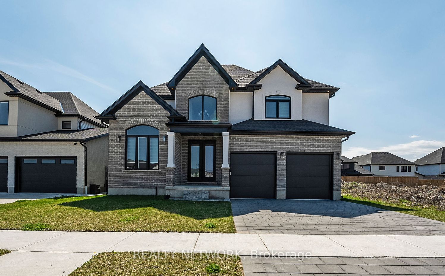 7266 Silver Creek Circle, London South, ON N6P 0G9