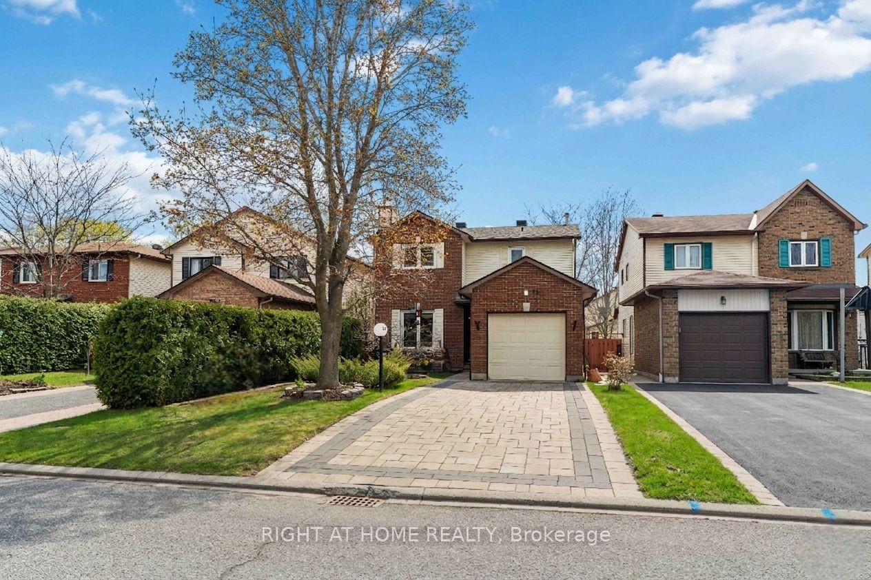 26 Denham Way, Stittsville - Munster - Richmond, ON K2S 1H5 photo 2