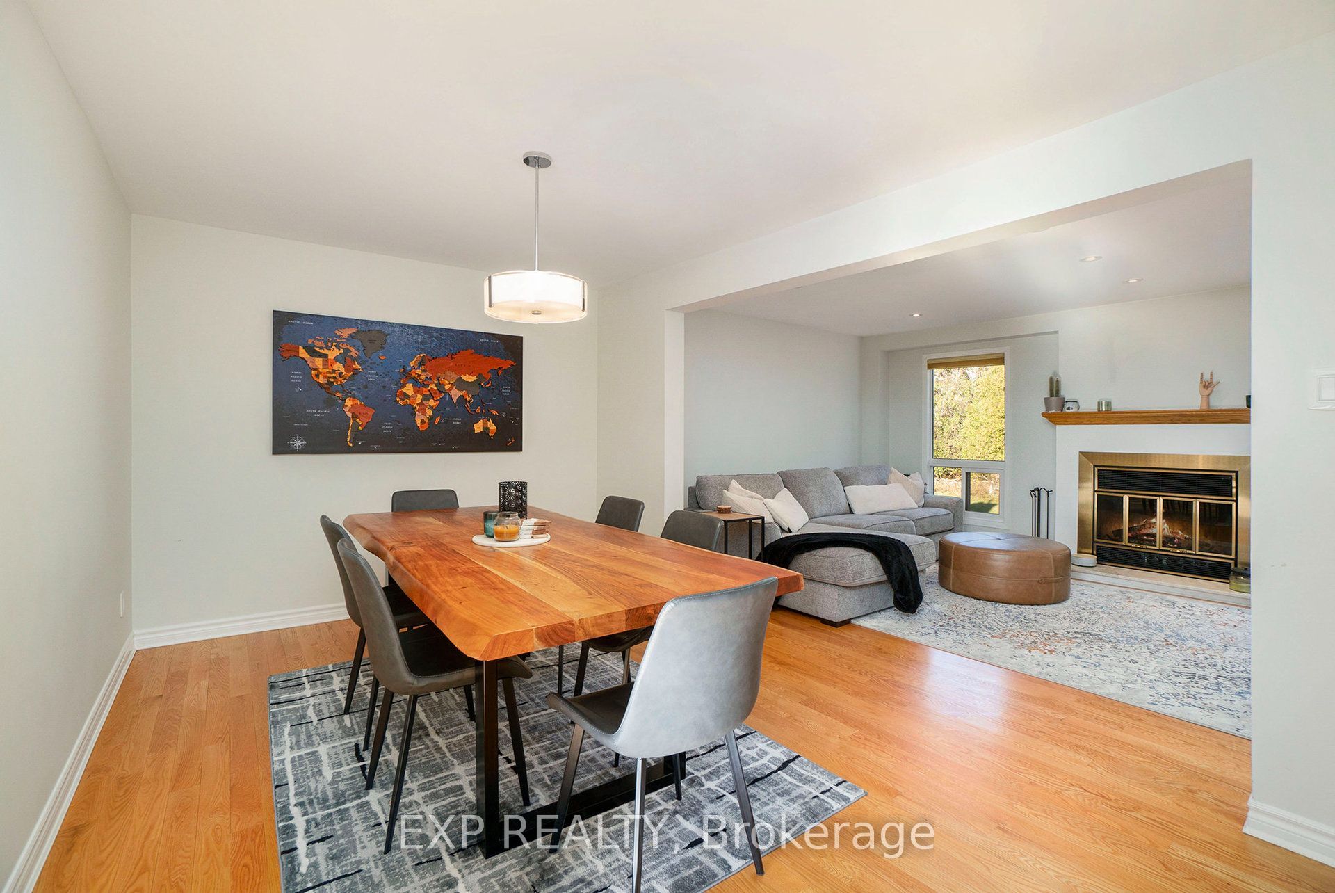 6667 Bilberry Drive, Orleans - Convent Glen and Area, ON K1C 4N5 photo 4
