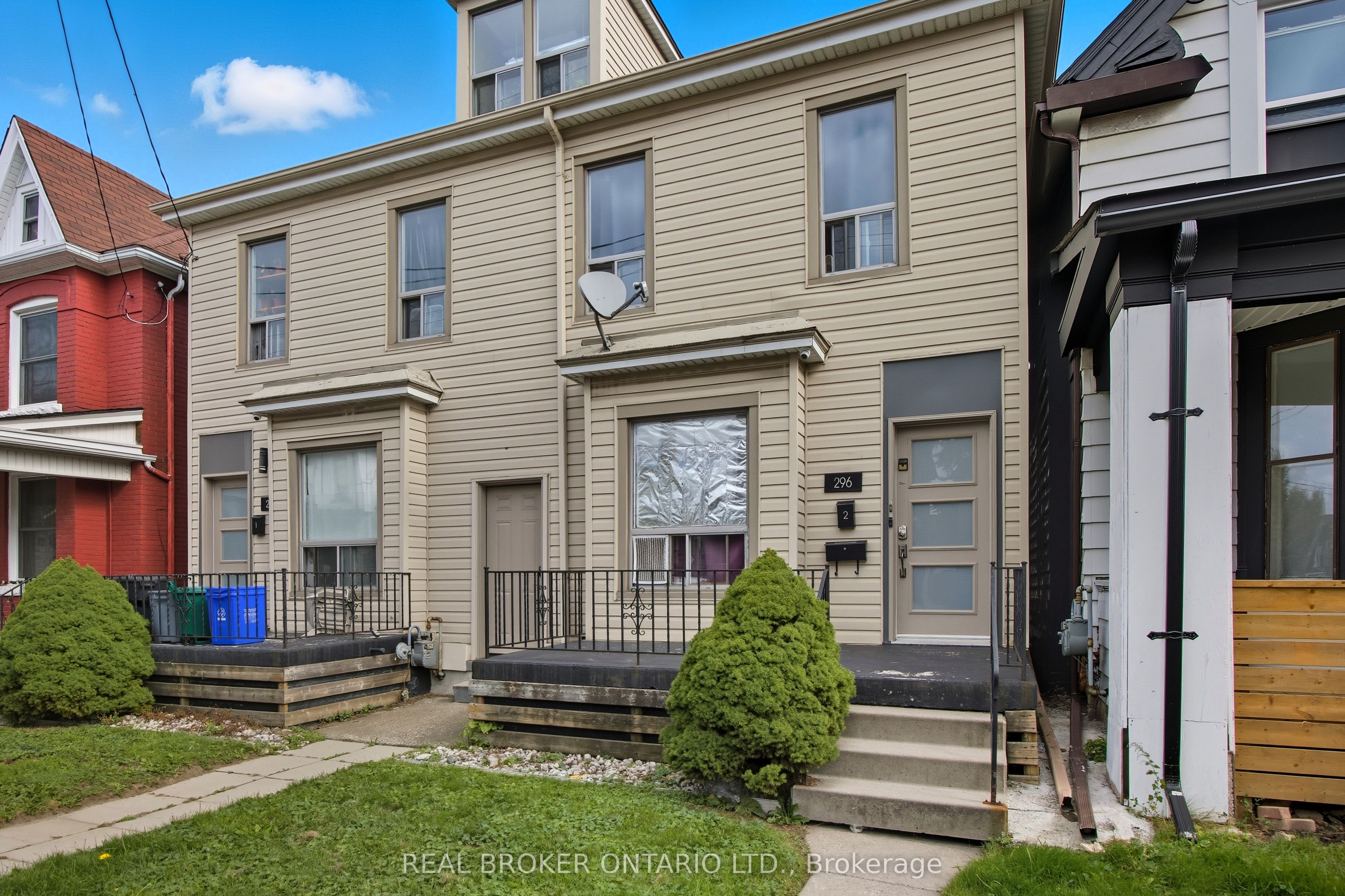 296 Emerald Street N 1, Hamilton, ON L8L 5L3 photo 2