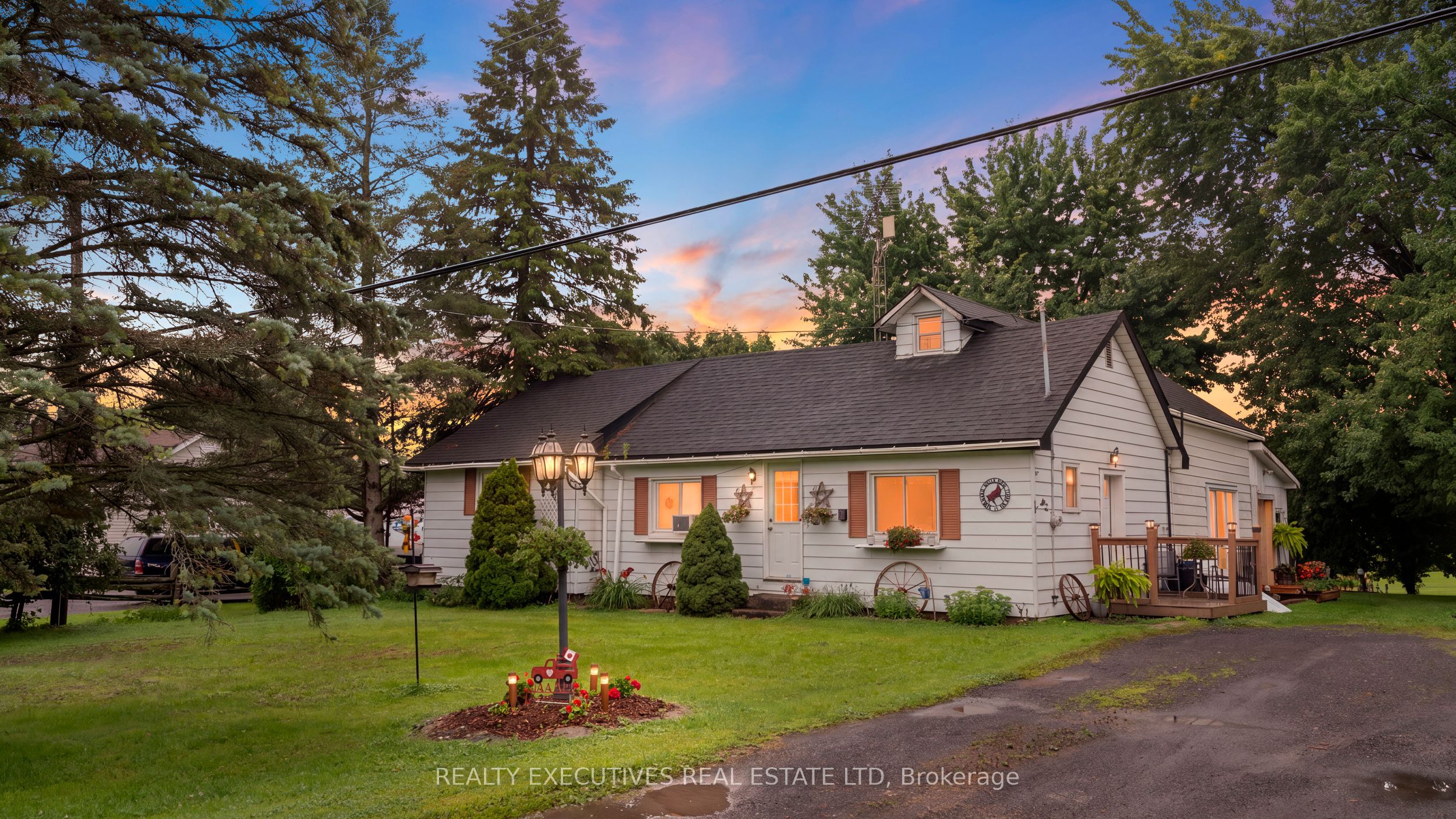 5458 County 8 Road, South Dundas, ON K0C 1X0