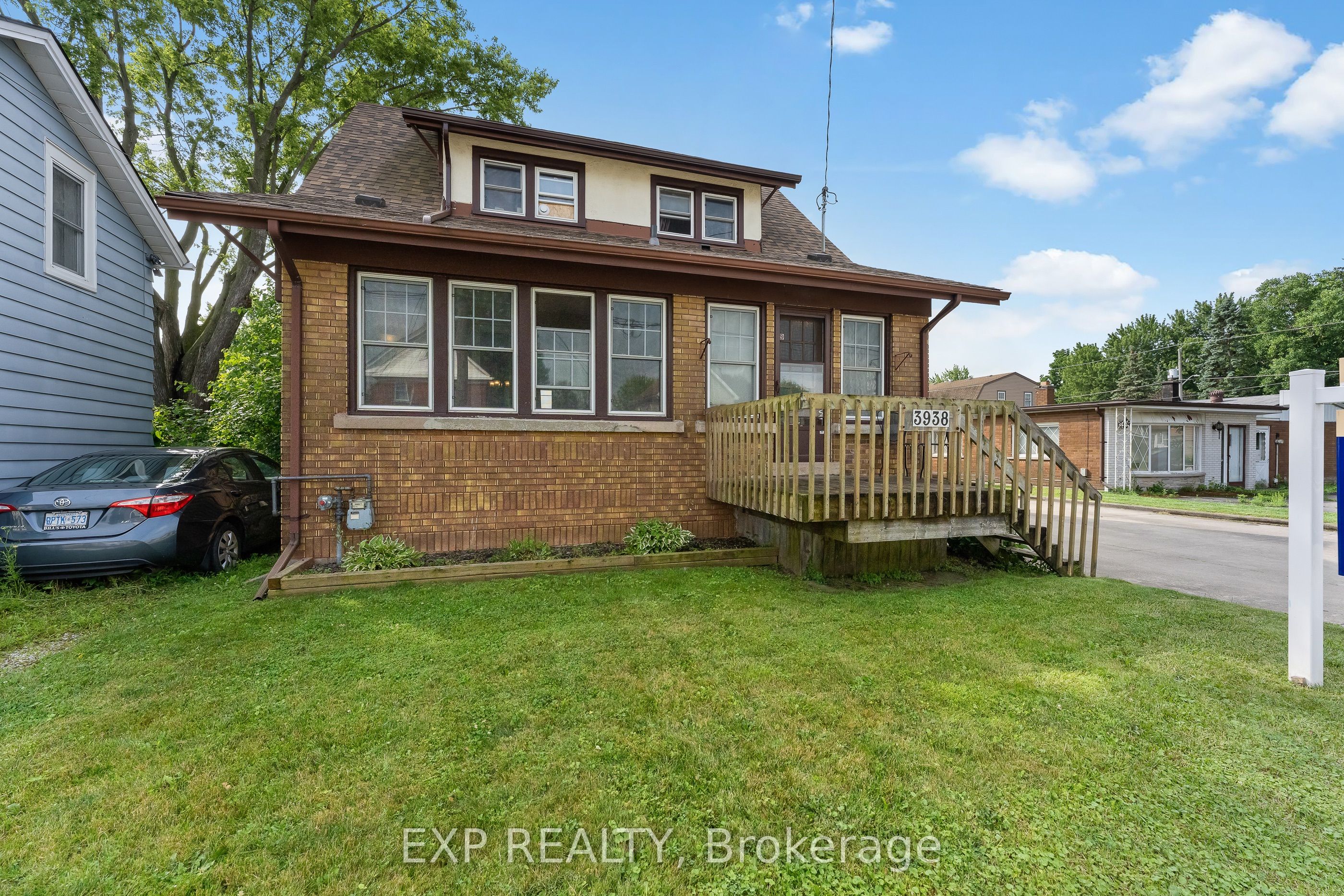 3938 Main Street, Niagara Falls, ON L2G 6B6 photo 2