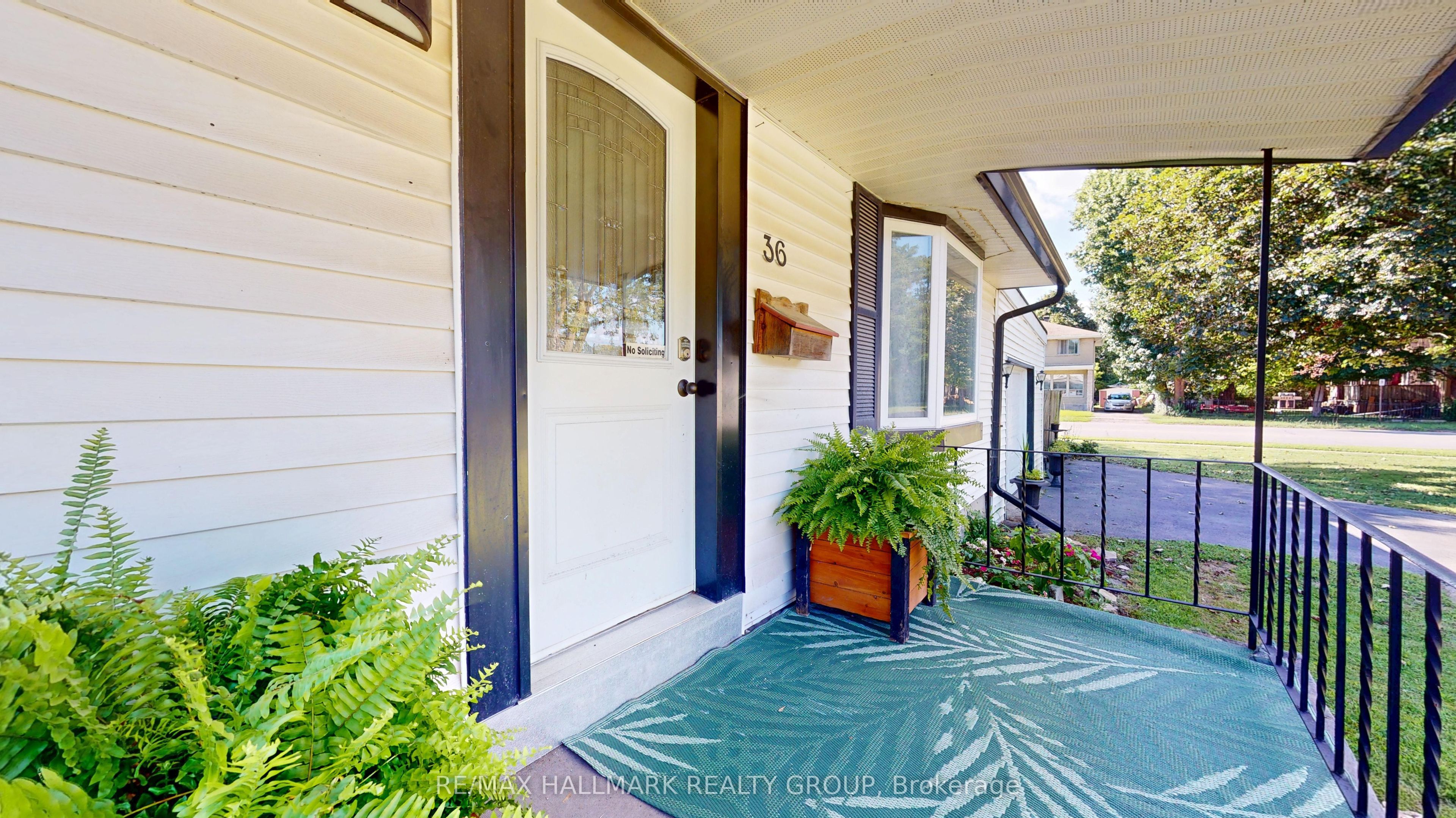 36 Hastings Drive, Brockville, ON K6V 2P1 photo 5