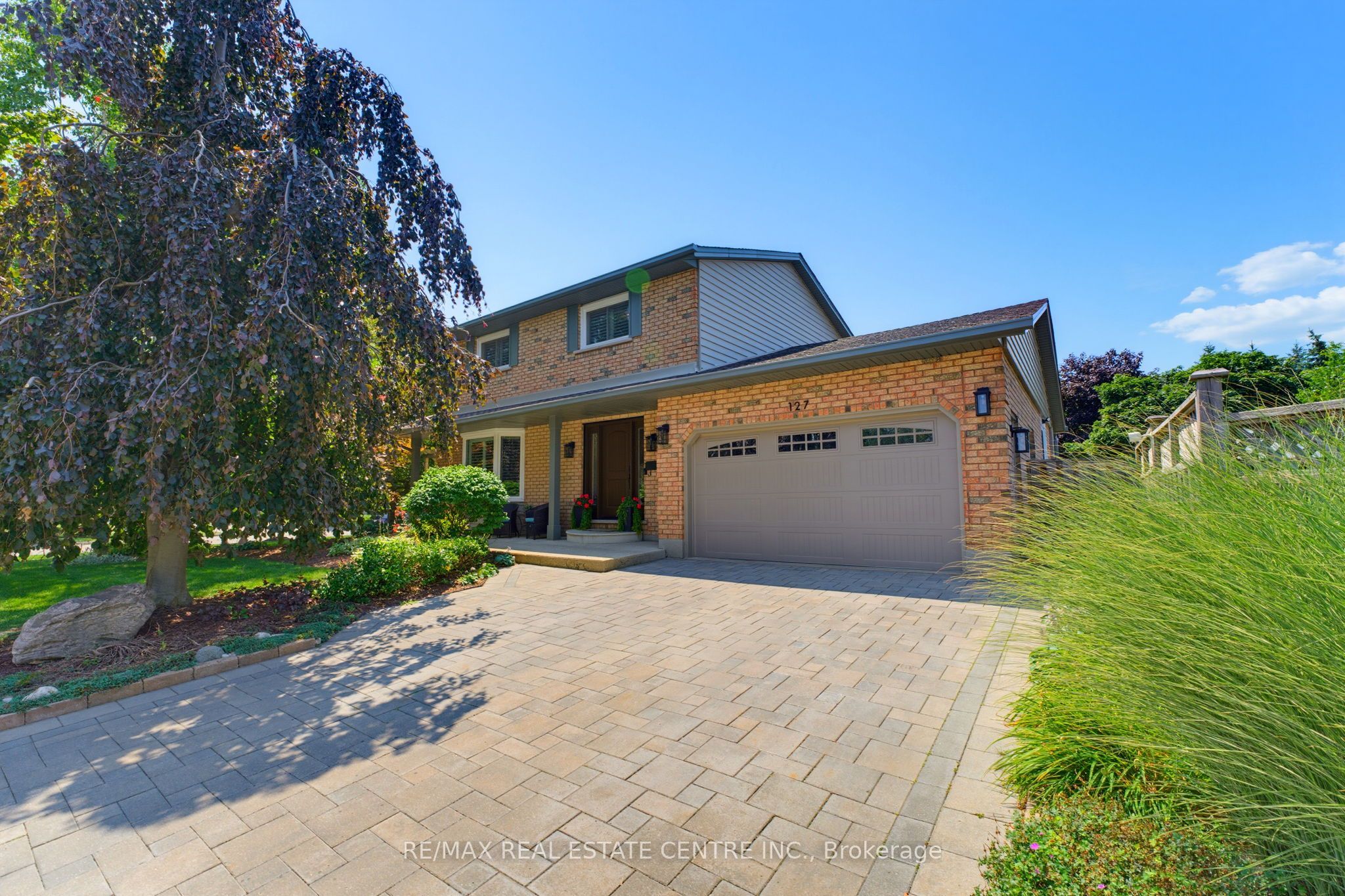 127 Michener Crescent, Kitchener, ON N2A 3V3