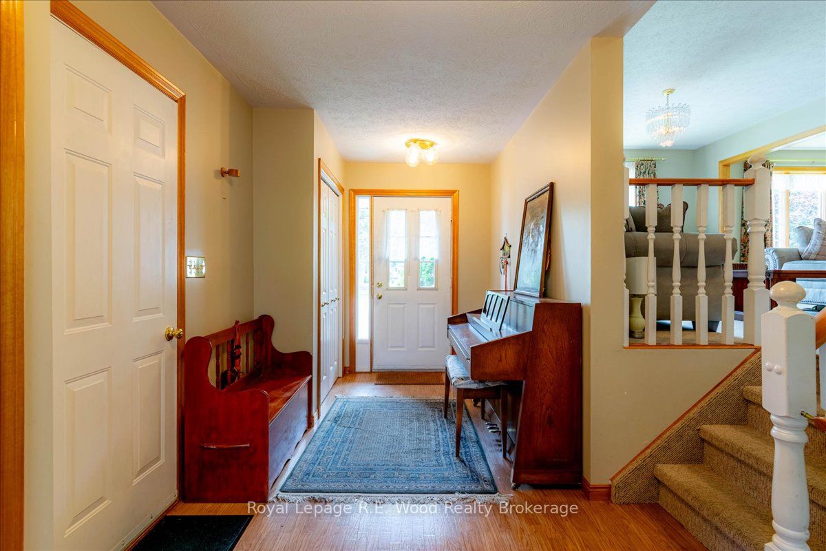 48 Allen Street, Tillsonburg, ON N4G 4X8 photo 4