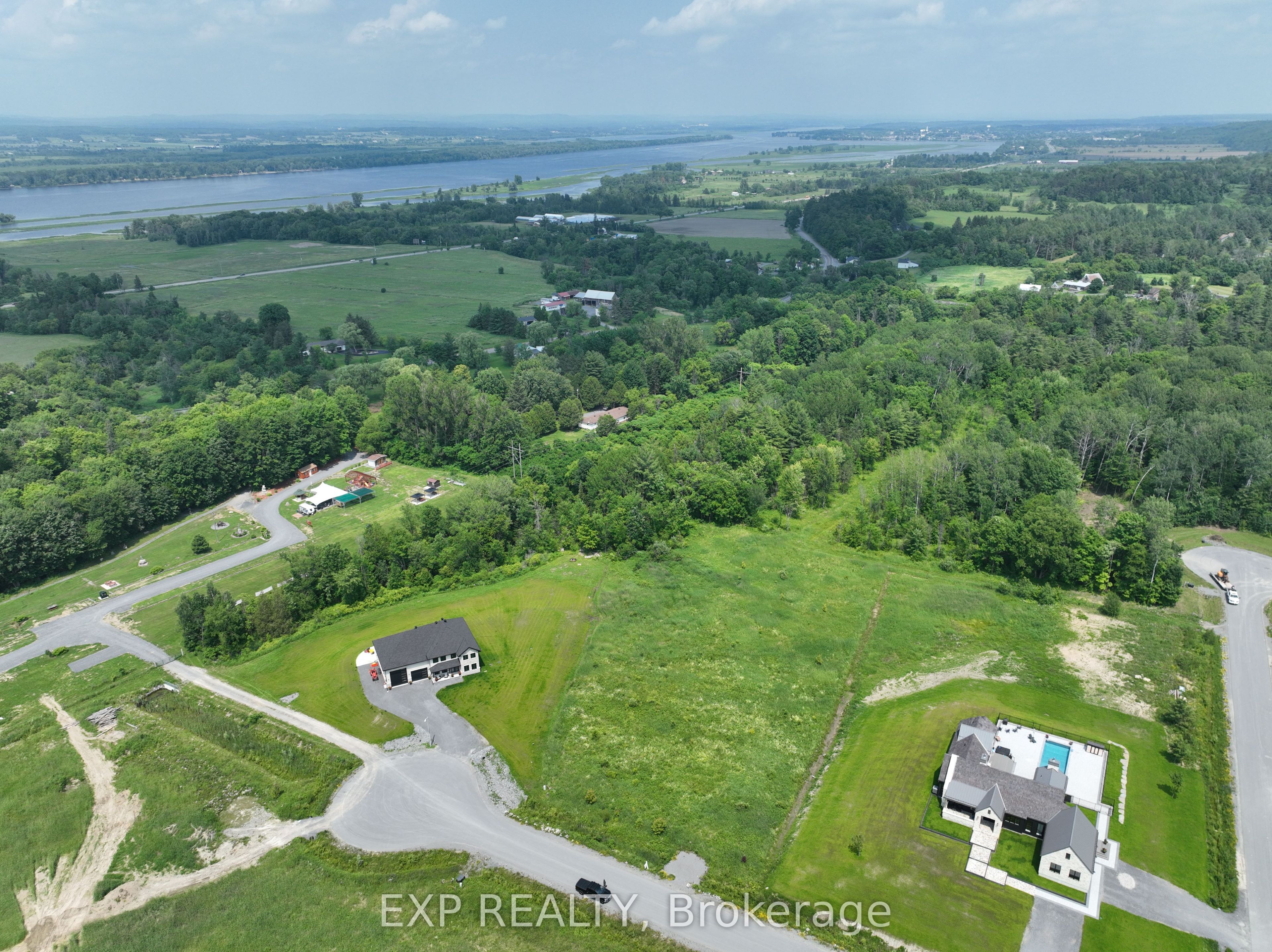26 Nirmala Drive, Orleans - Cumberland and Area, ON K4C 0B2 photo 5
