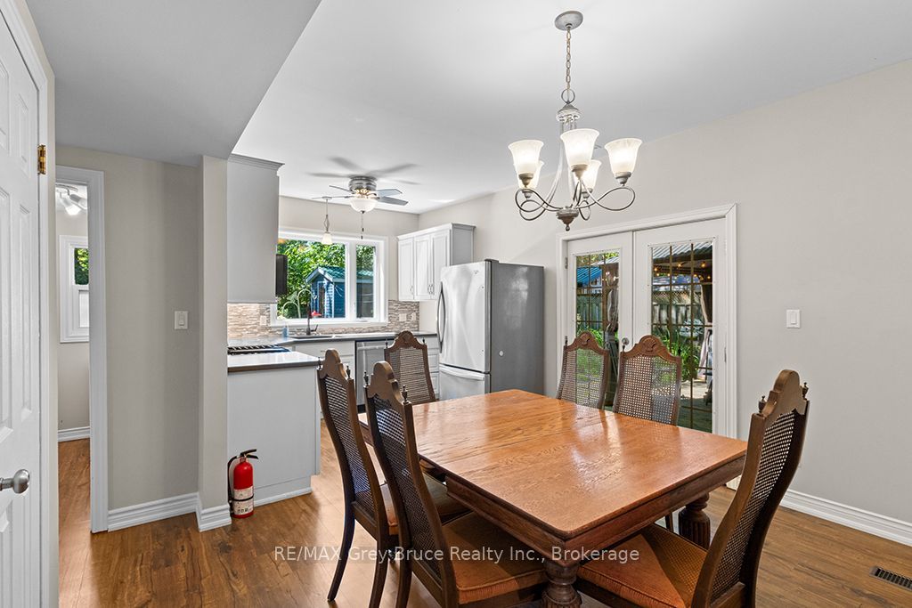 441 Frank Street, South Bruce Peninsula, ON N0H 2T0 photo 5