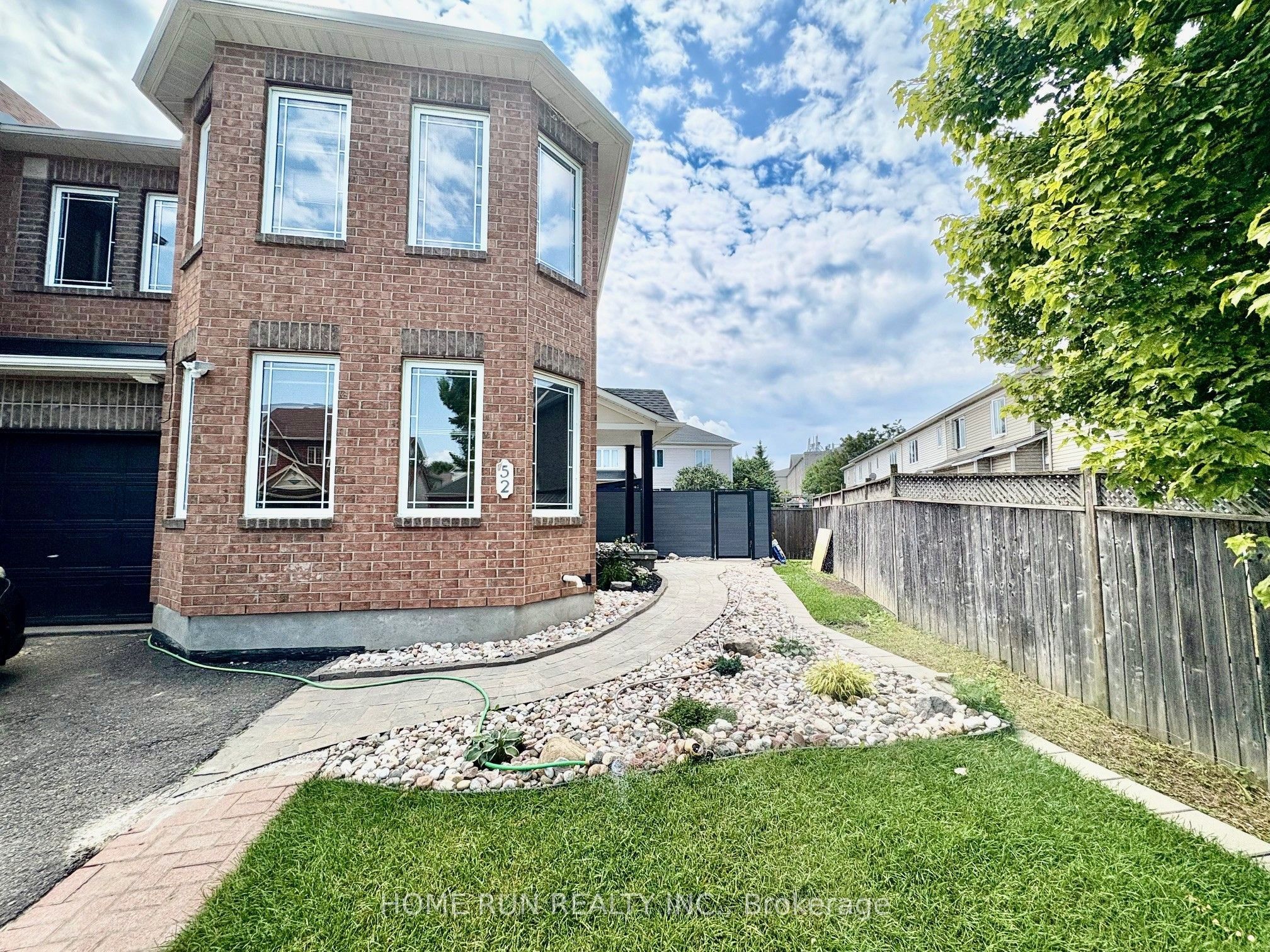 52 Collington Street, Barrhaven, ON K2G 6X3 photo 2