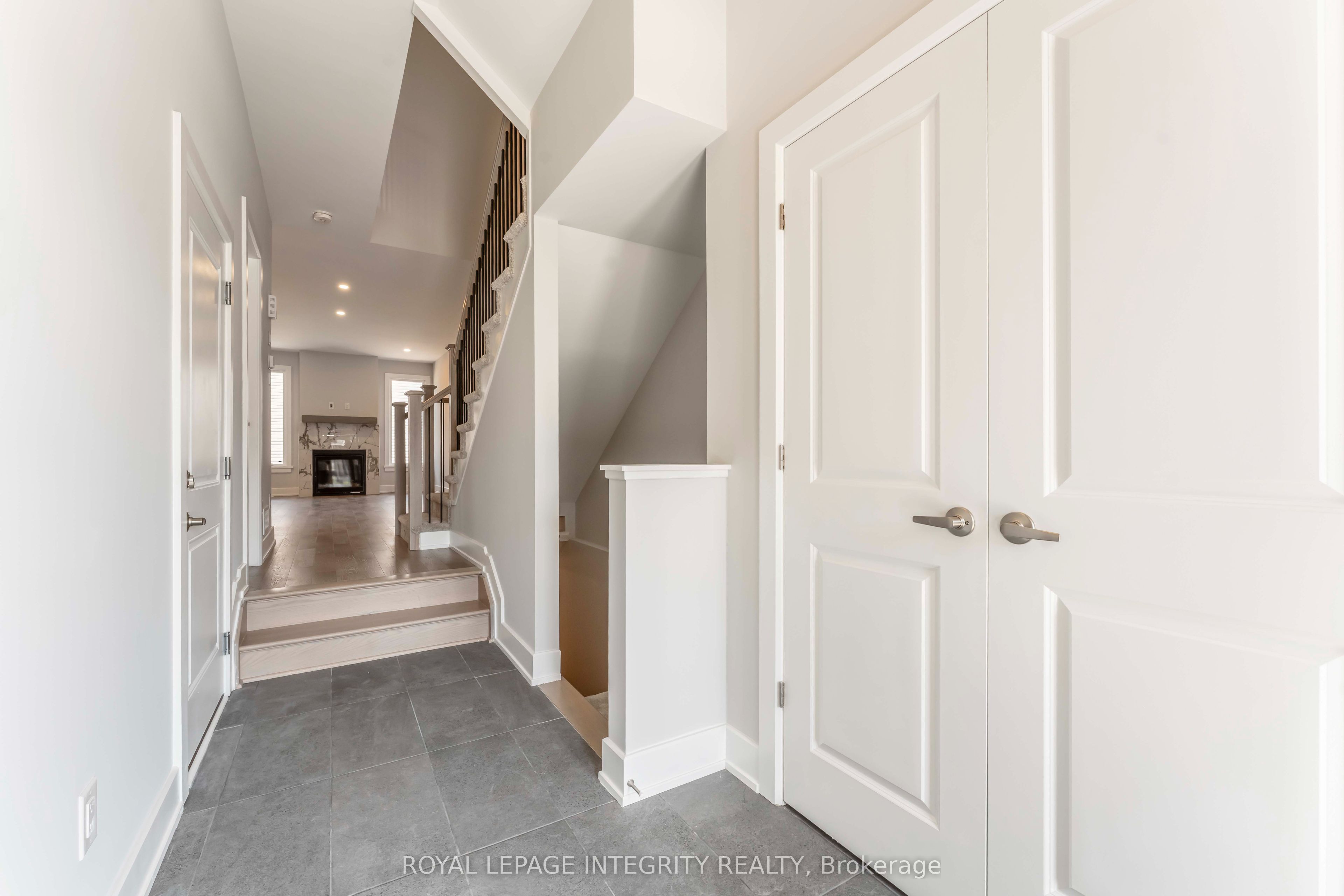 1182 Cope Street Drive, Stittsville - Munster - Richmond, ON K2S 3C4 photo 4