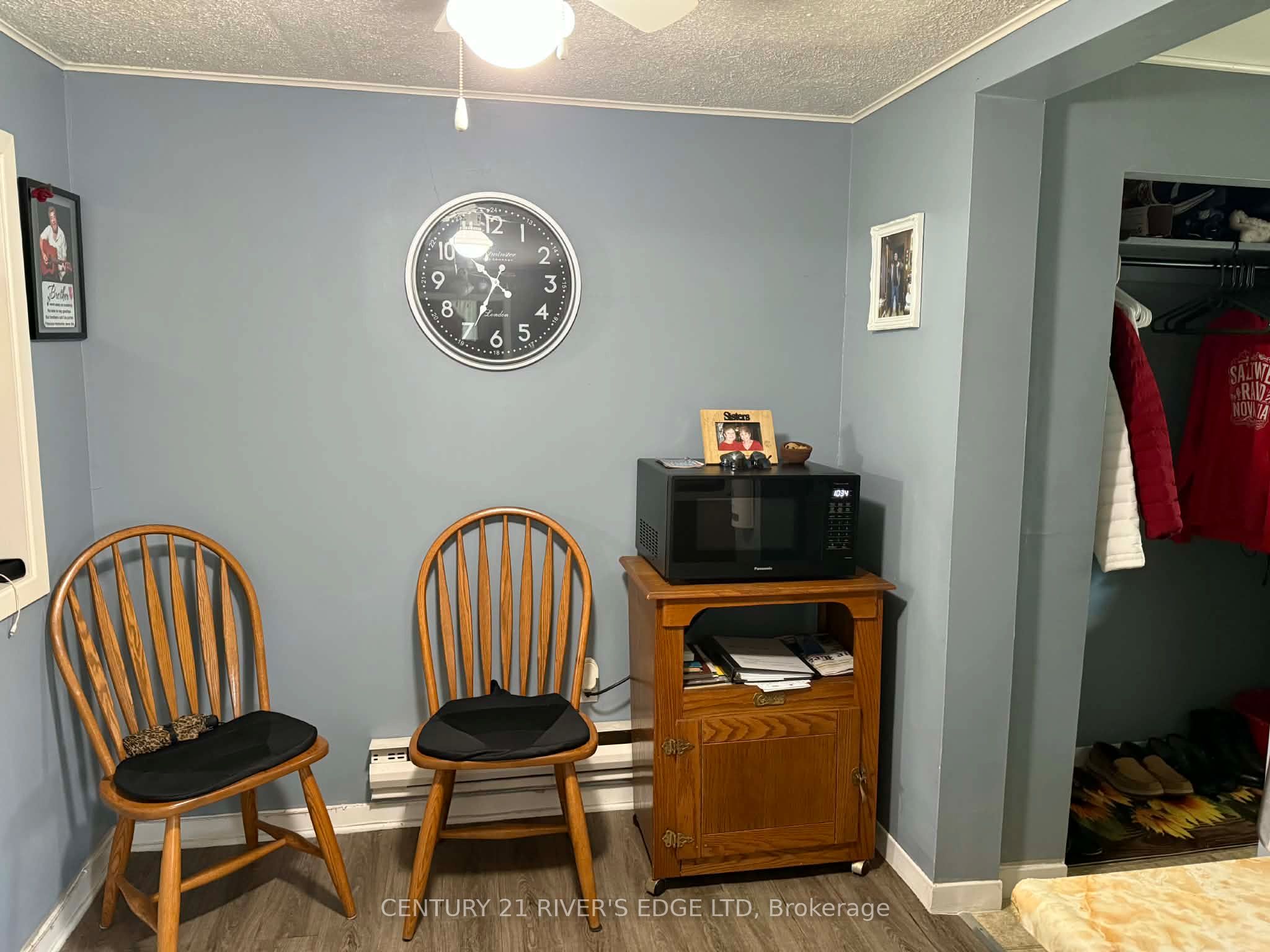 10407 Hainsville Road, South Dundas, ON K0E 1C0 photo 5