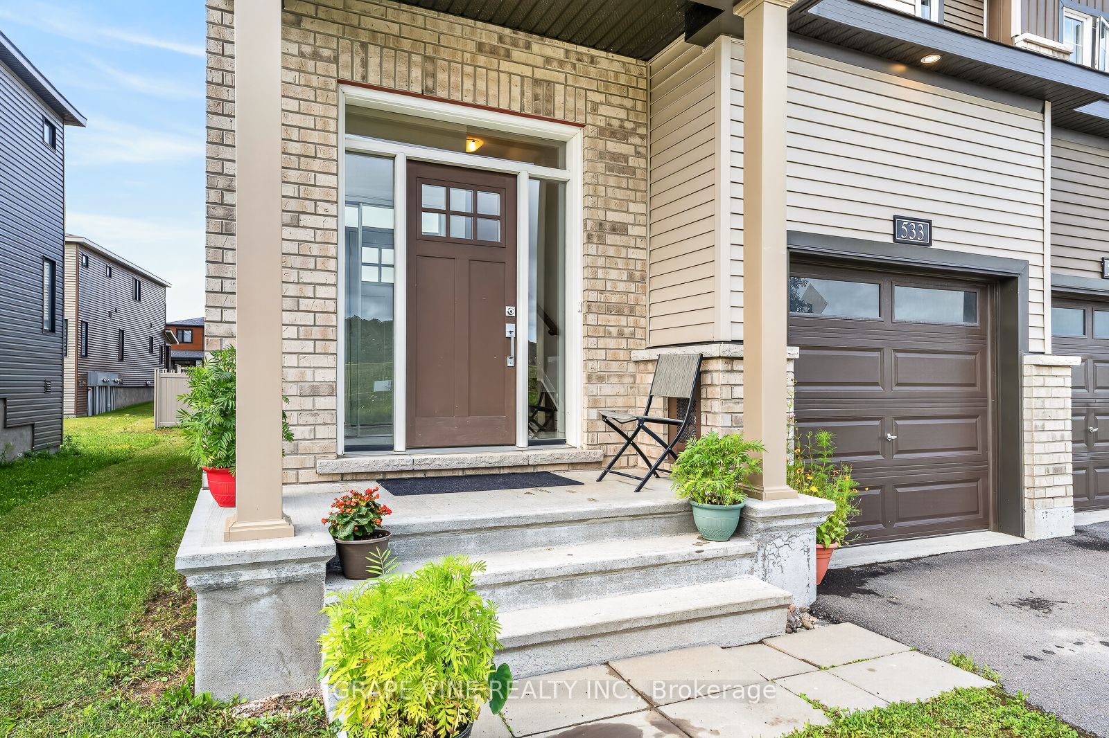 533 Winterset Road, Kanata, ON K2T 0P4 photo 4