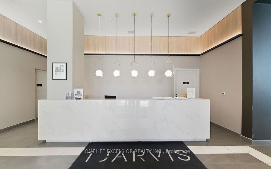 1 Jarvis Street 806, Hamilton, ON L8R 3J2 photo 4