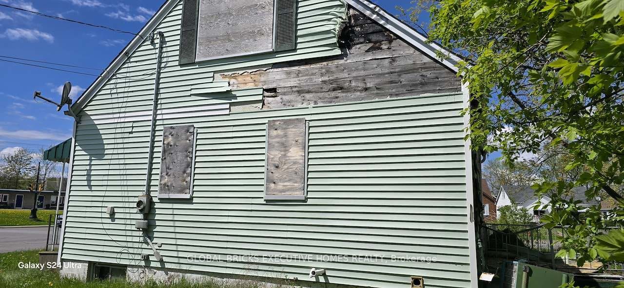 5168 Stanley Avenue, Niagara Falls, ON L2E 5A4 photo 3