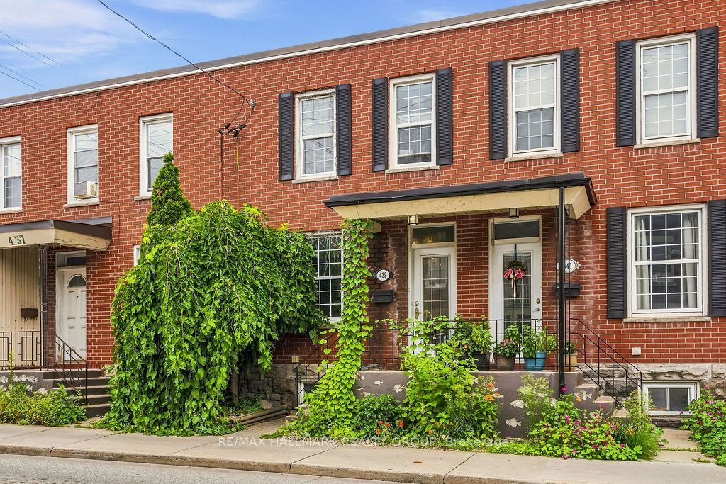 439 Kent Street, Ottawa Centre, ON K2P 2B4