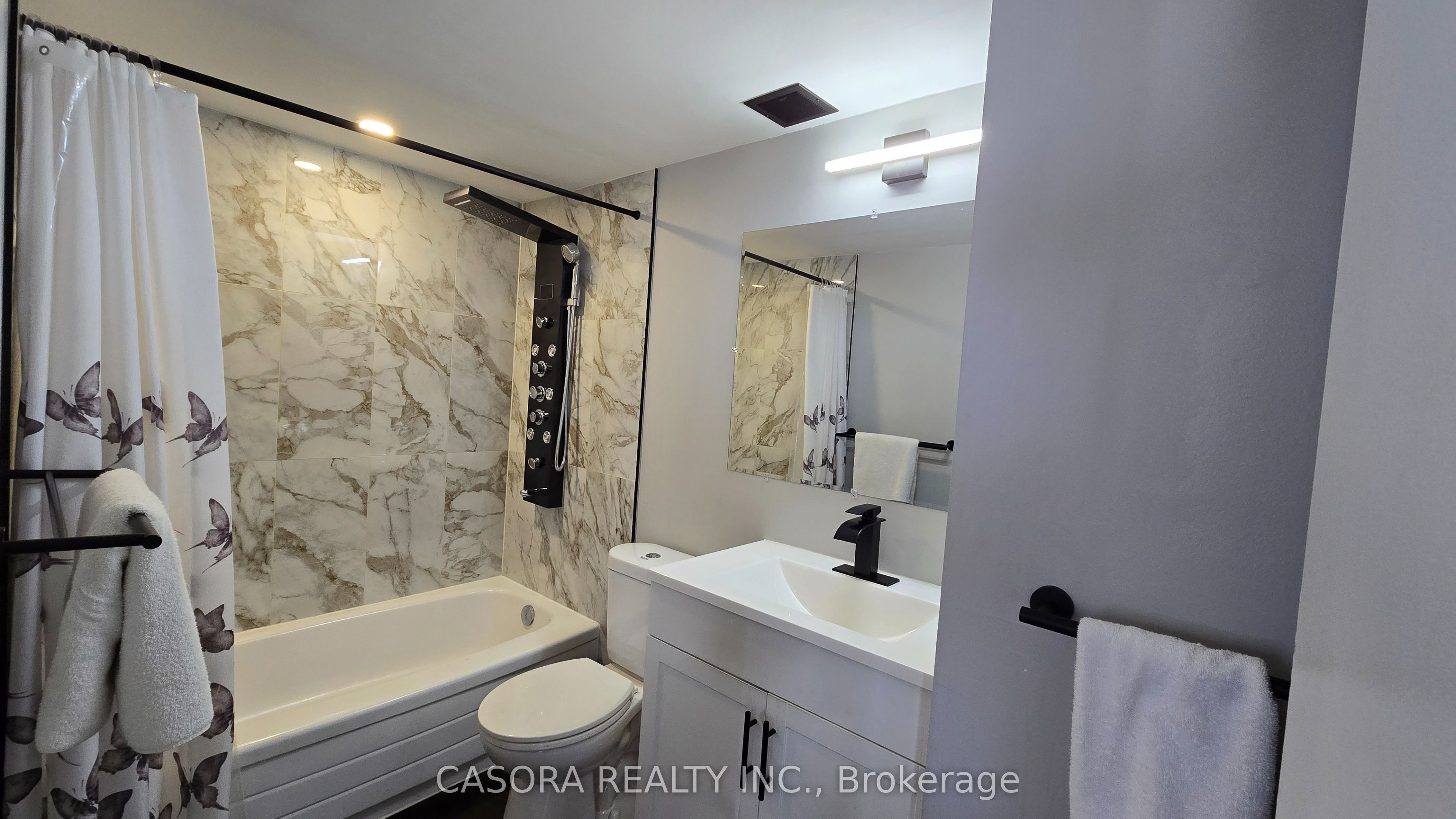 150 Charlton Avenue E 3003, Hamilton, ON L8N 3X3 photo 4