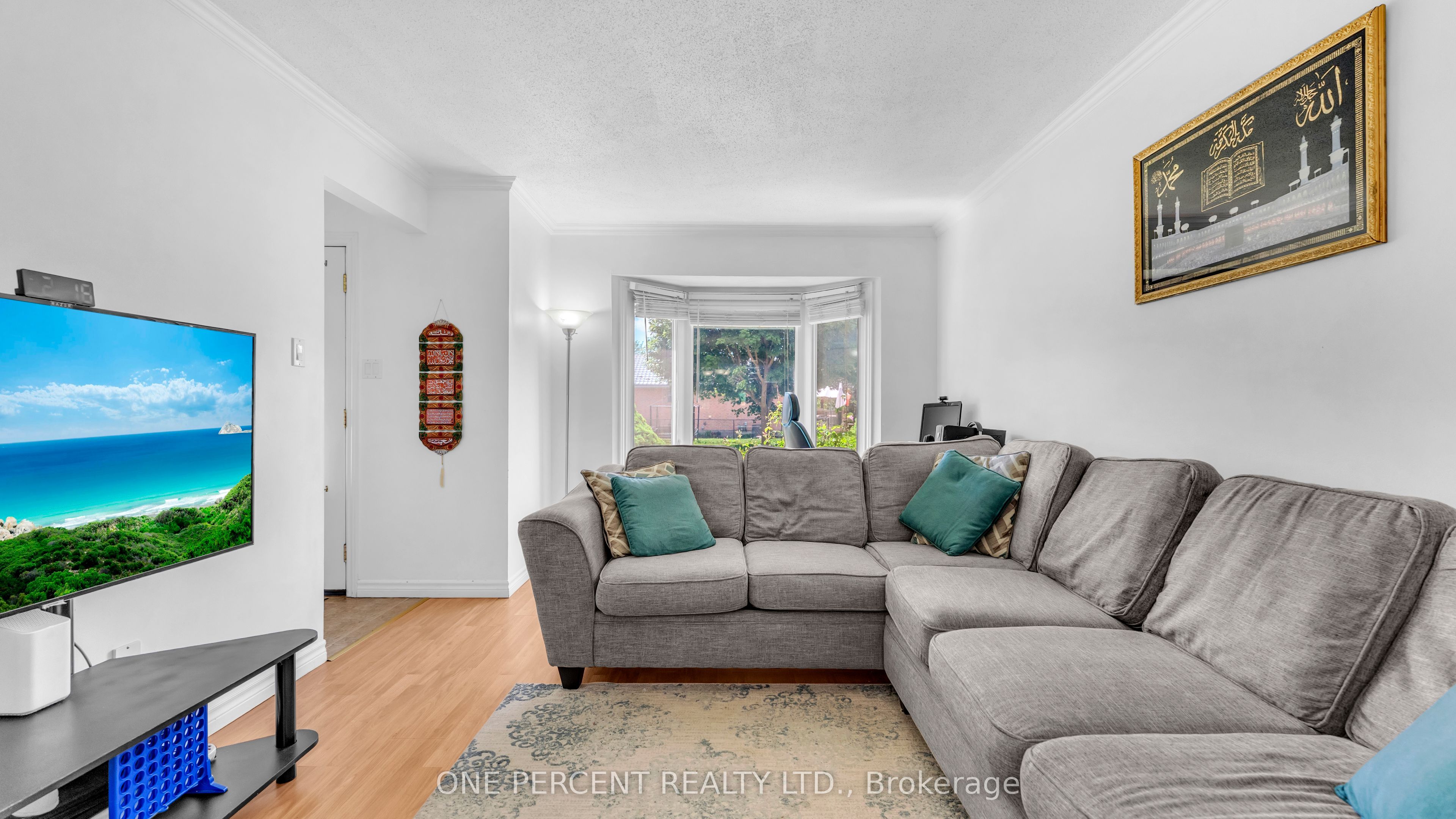1 CHESWICK Circle, London South, ON N6E 3L8 photo 5