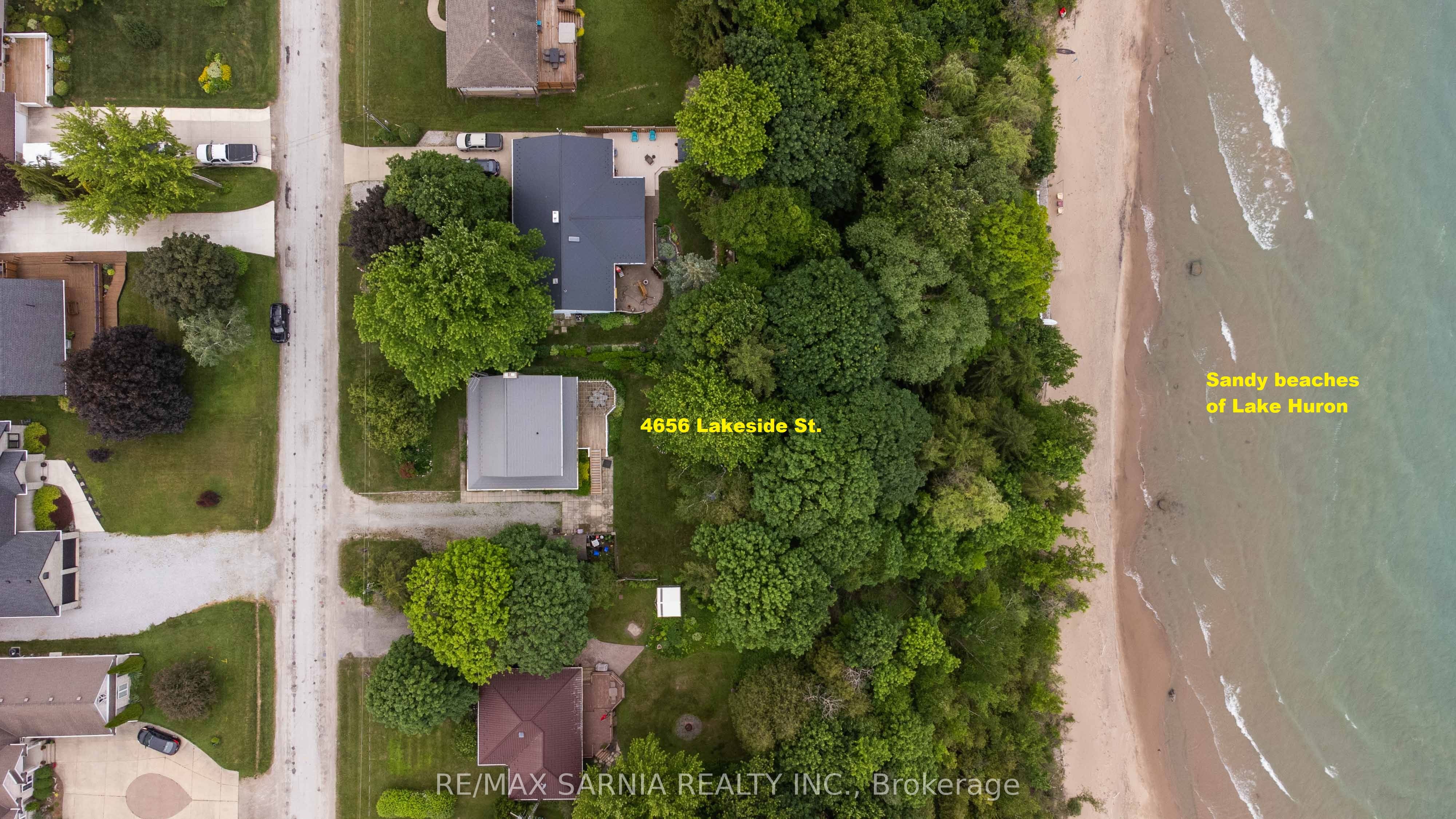 4656 Lakeside Street, Plympton-Wyoming, ON N0N 1J0 photo 5