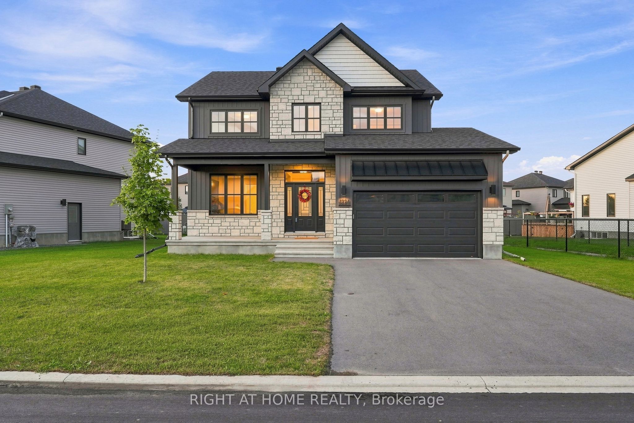 1334 Fribourg Street, Russell, ON K0A 1W0