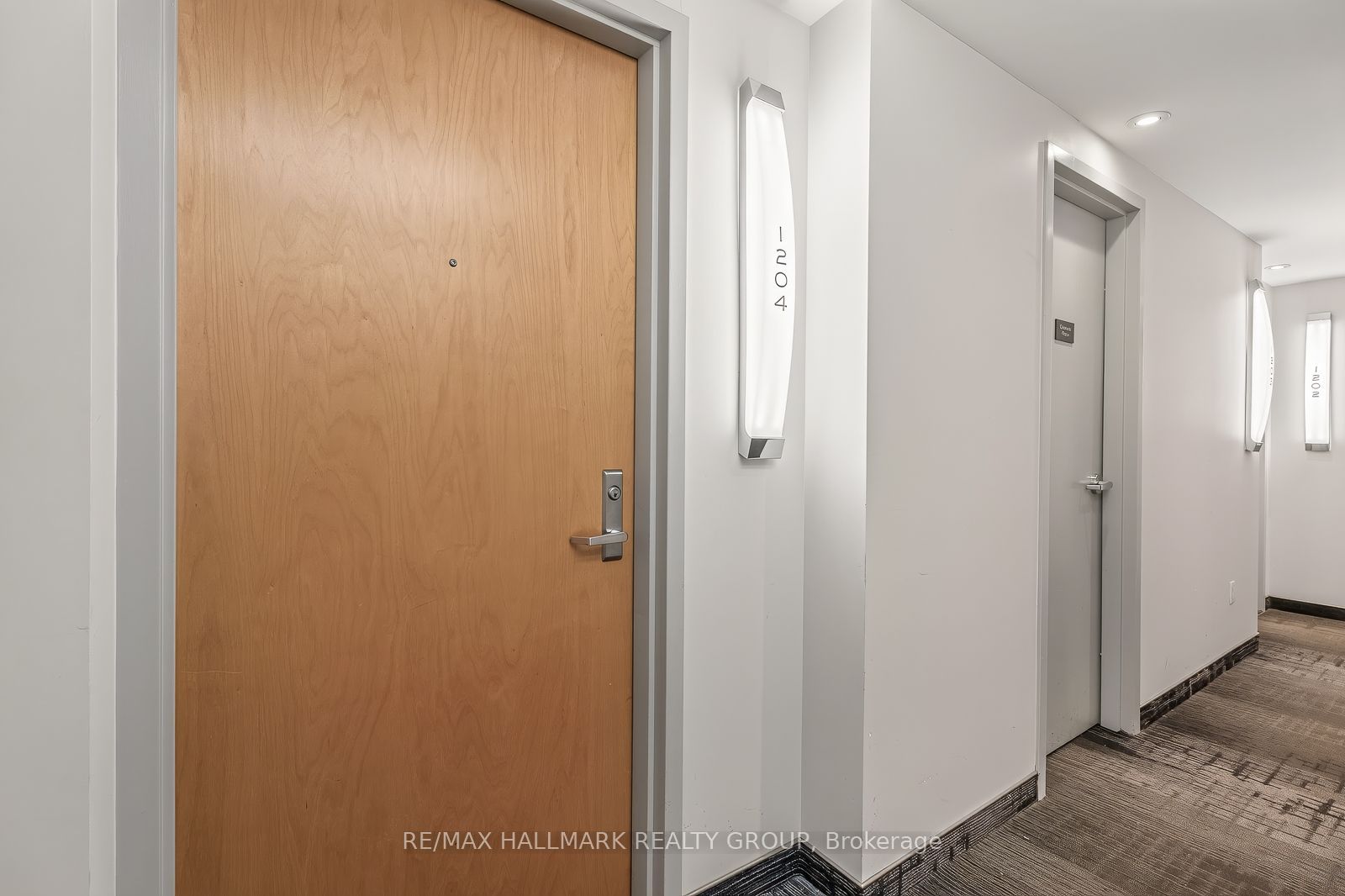 40 Nepean Street 1204, Ottawa Centre, ON K2P 0X5 photo 4