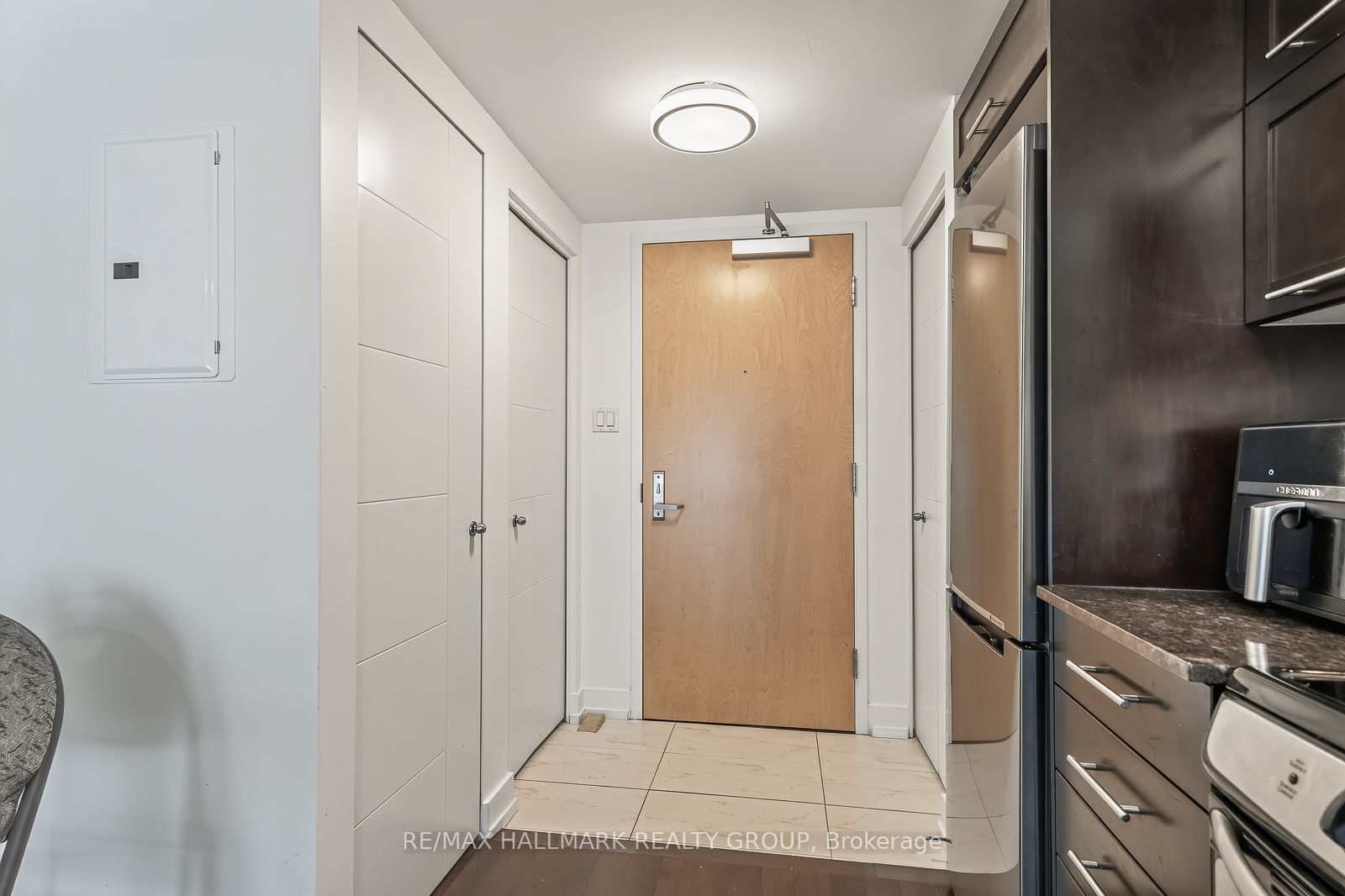 40 Nepean Street 1204, Ottawa Centre, ON K2P 0X5 photo 5