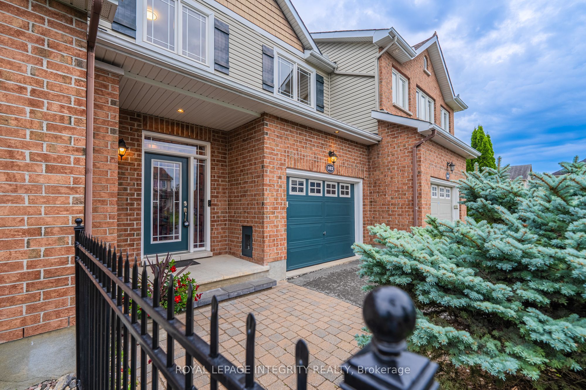 102 Windance Crescent, Kanata, ON K2W 0A7 photo 2
