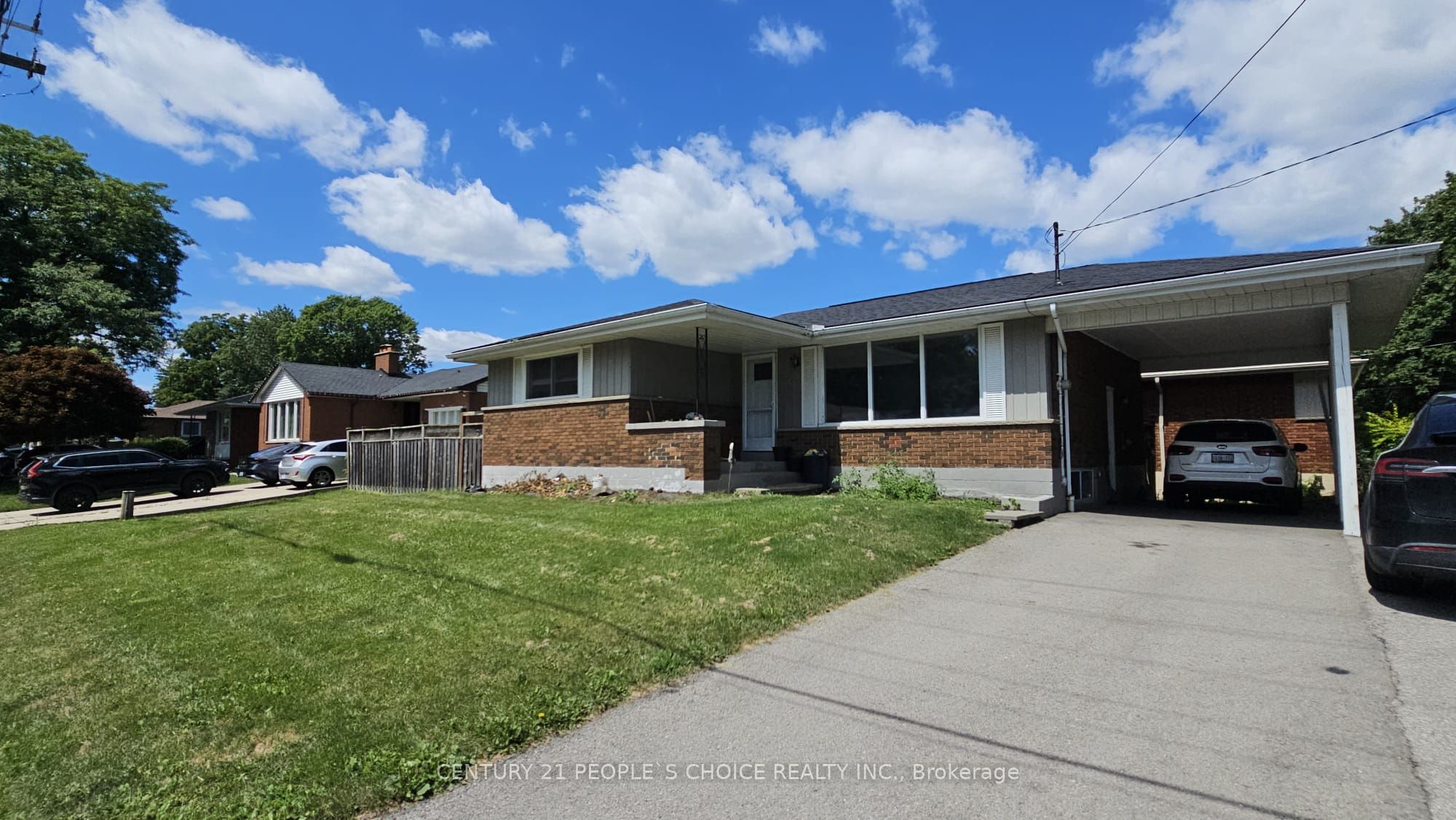 98 Lynbrook Drive, Hamilton, ON L9C 2K9